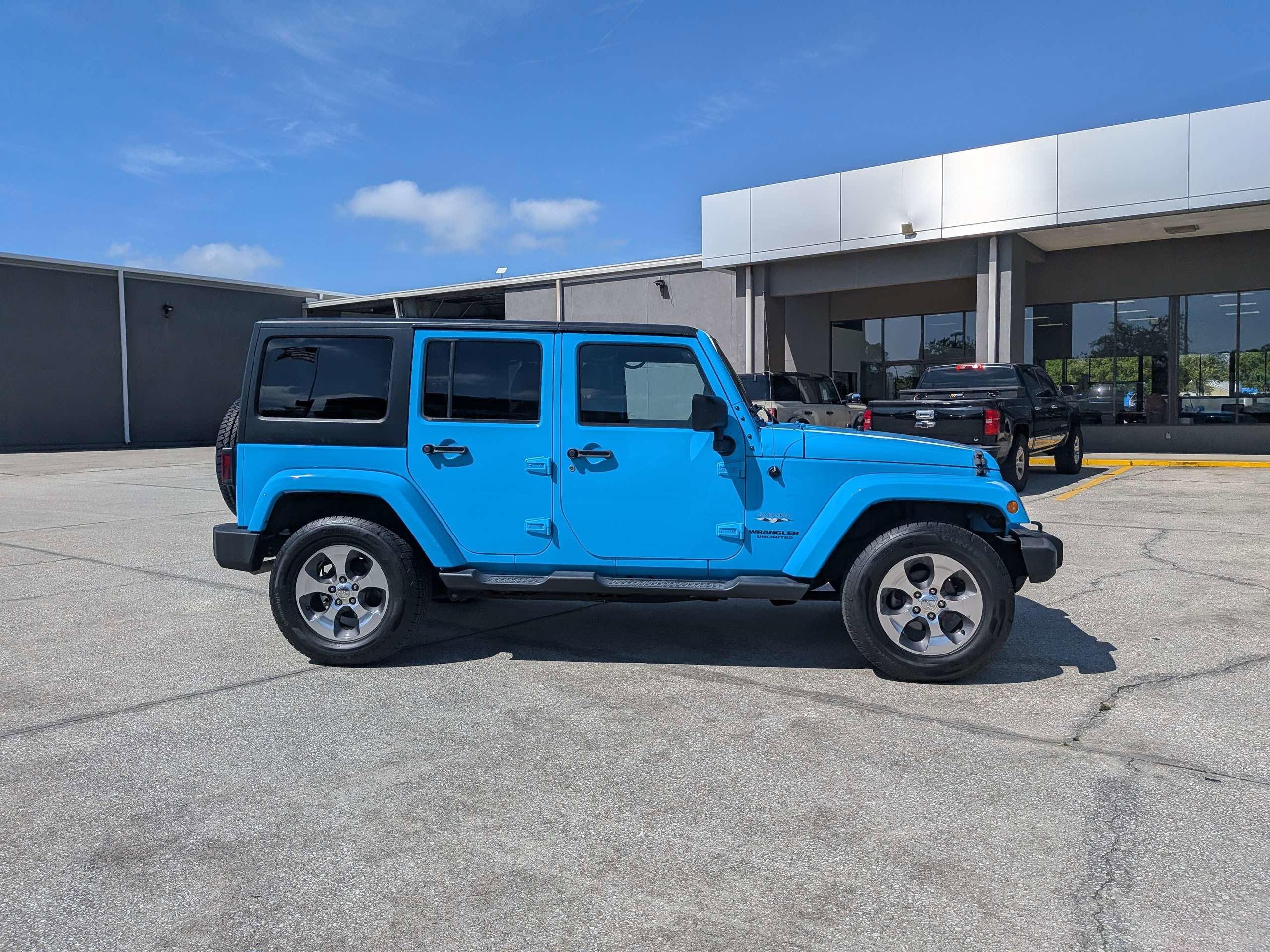 2017 Jeep Wrangler Unlimited Sahara