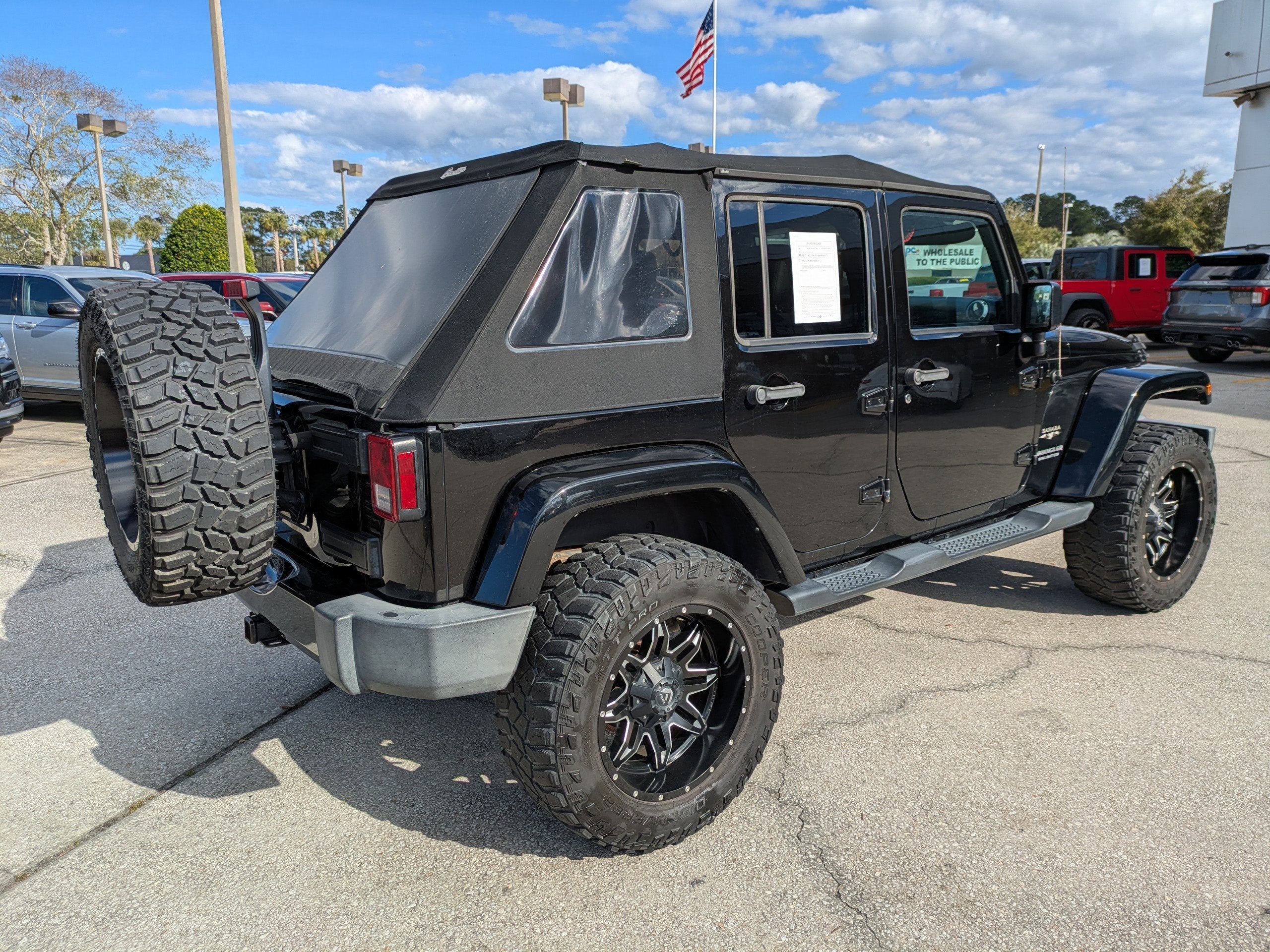 2016 Jeep Wrangler Unlimited Sahara