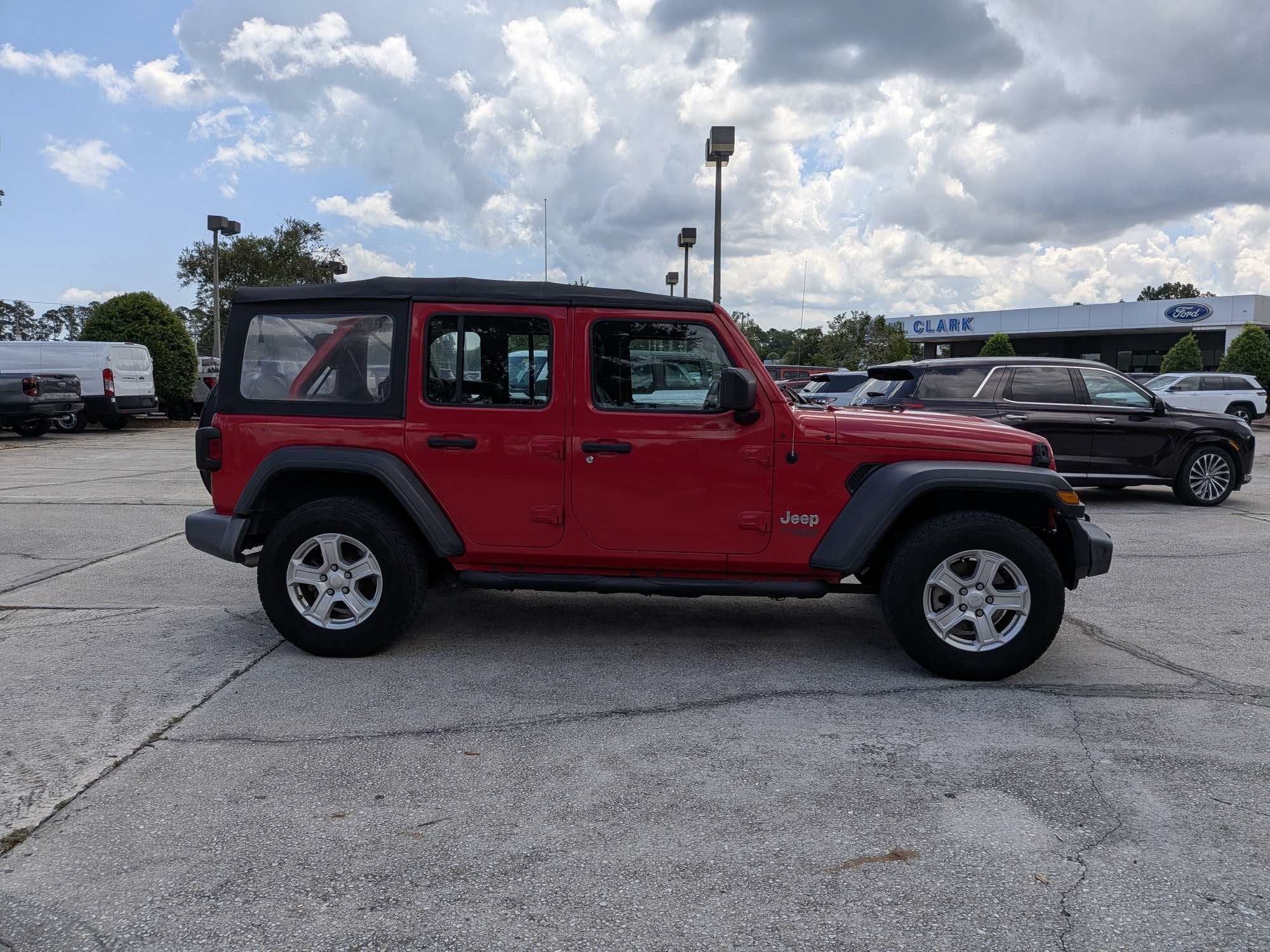 2018 Jeep Wrangler Unlimited Sport