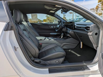 2026 Ford Mustang Premium