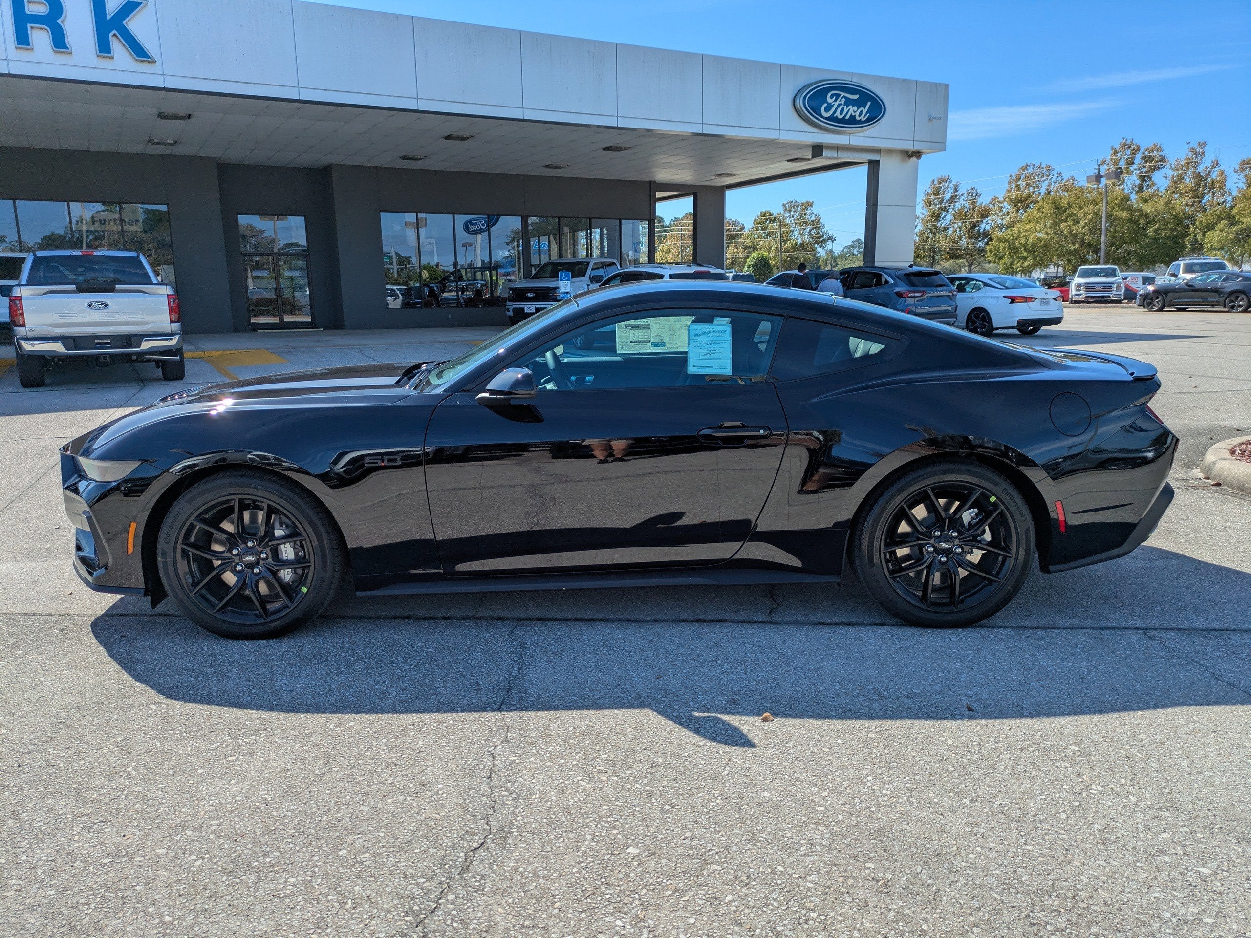 2025 Ford Mustang Premium