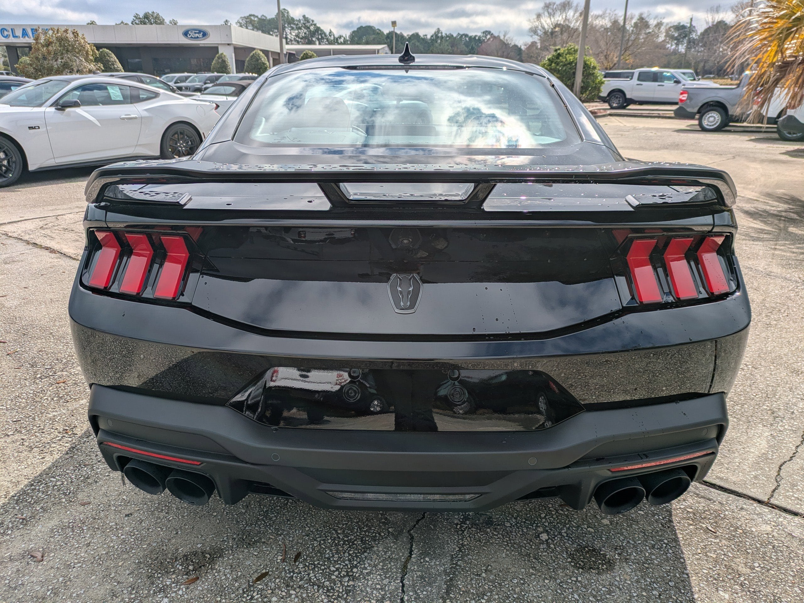 2026 Ford Mustang Dark Horse