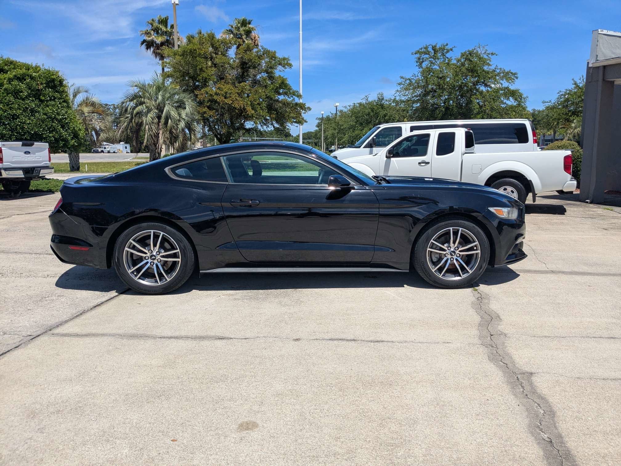 2017 Ford Mustang EcoBoost