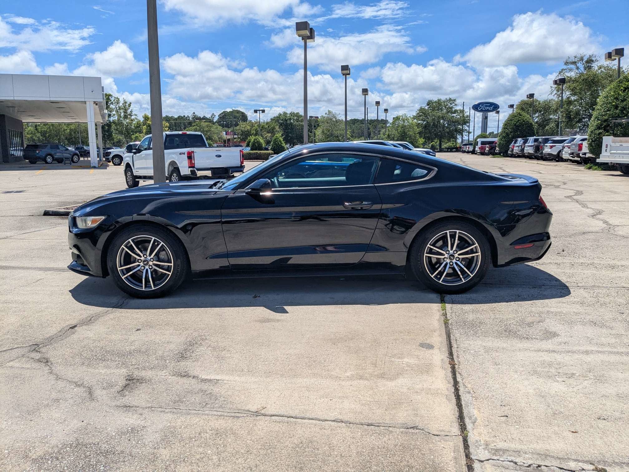 2017 Ford Mustang EcoBoost