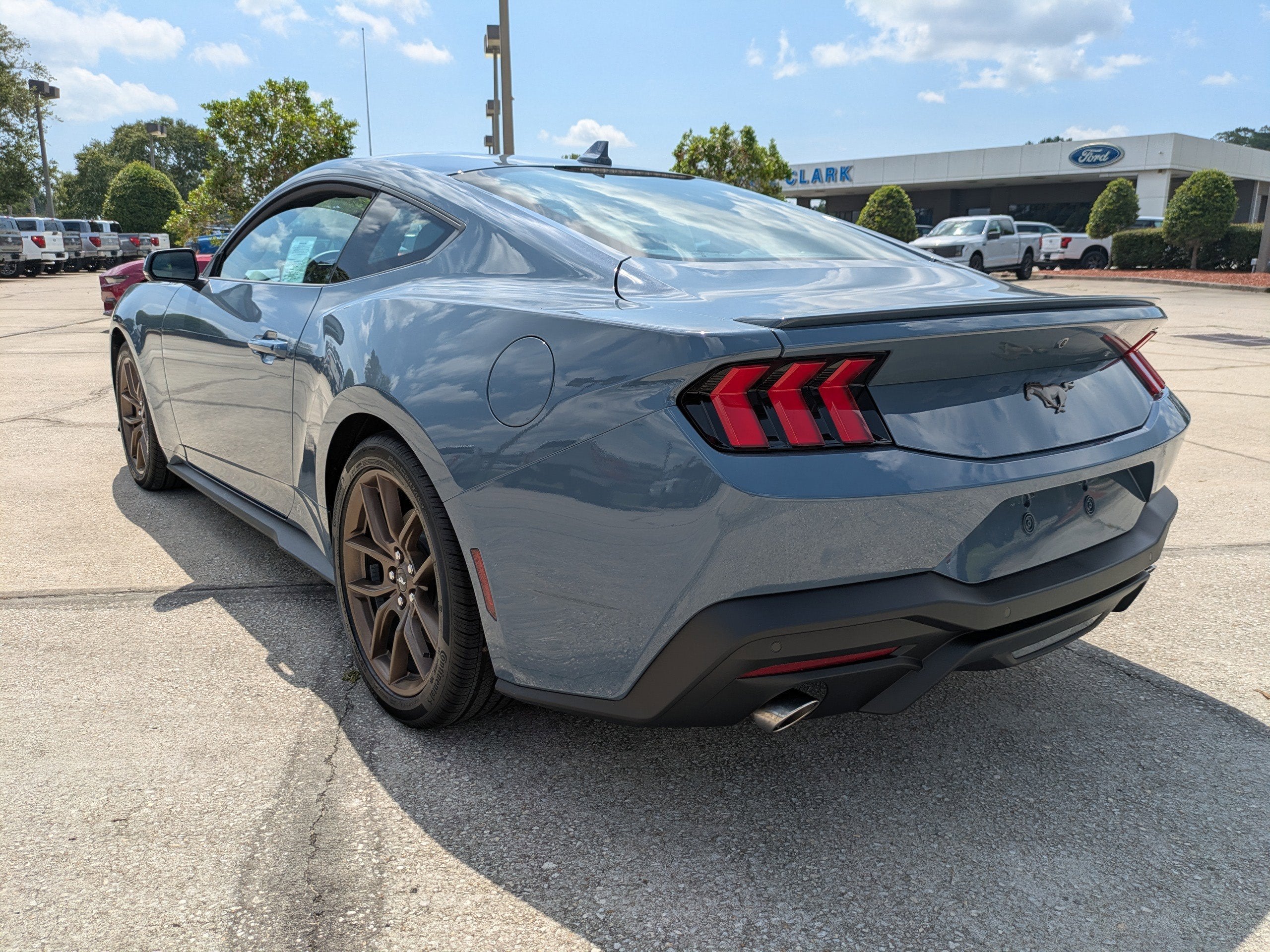 2025 Ford Mustang EcoBoost Premium