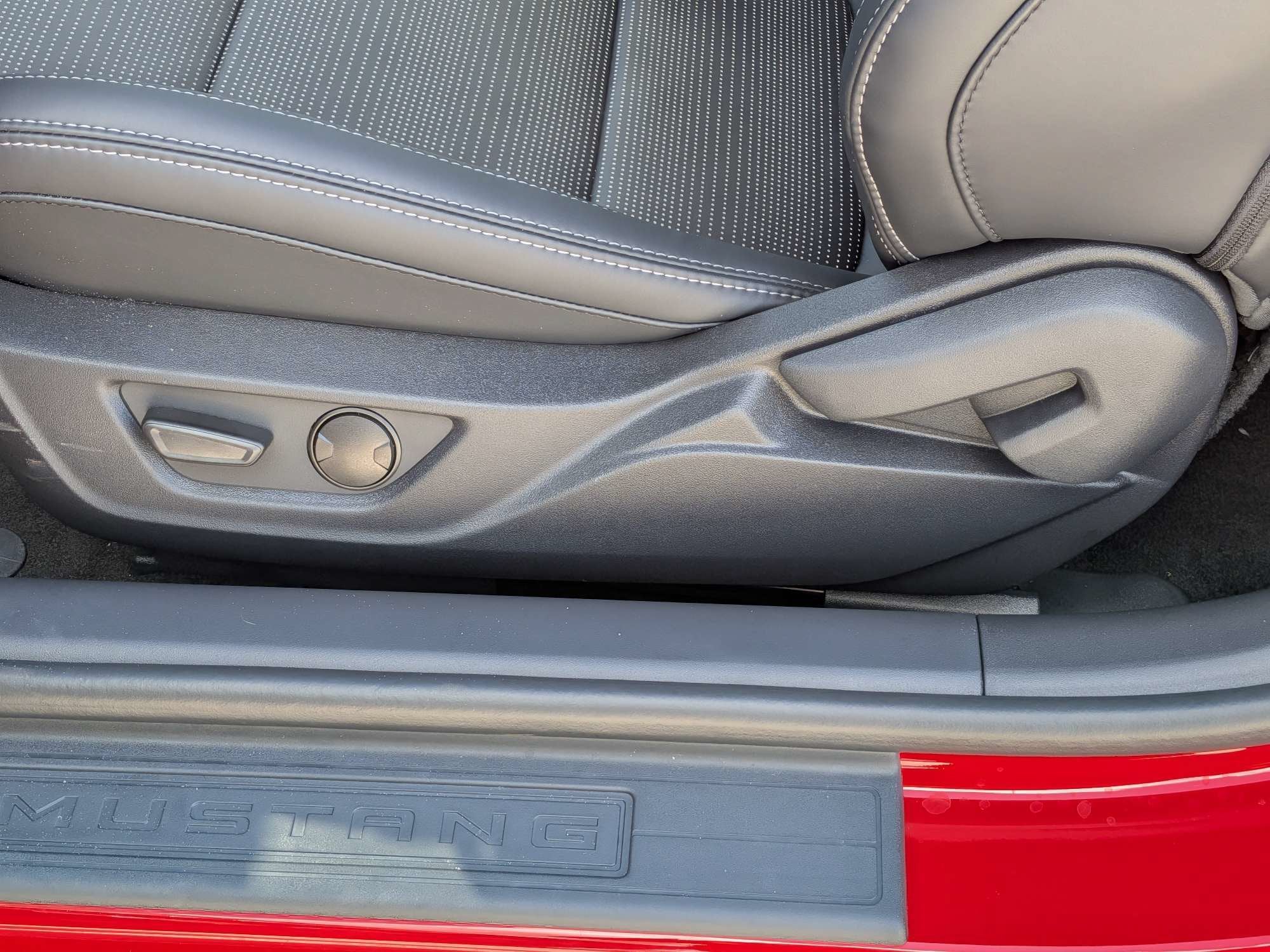 2026 Ford Mustang Premium