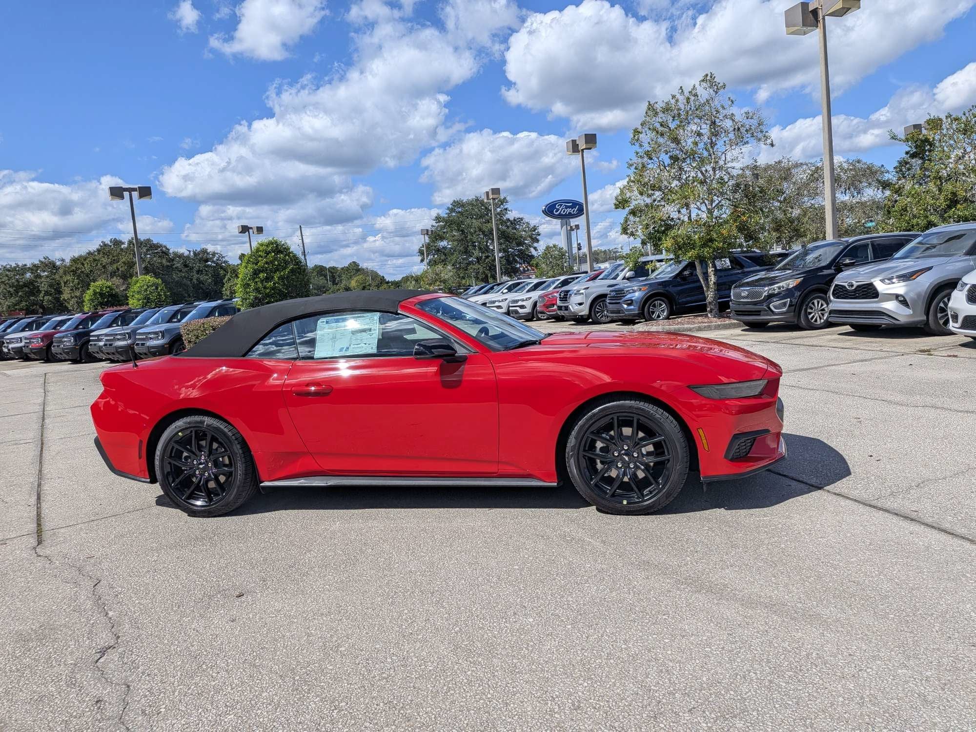 2026 Ford Mustang Premium