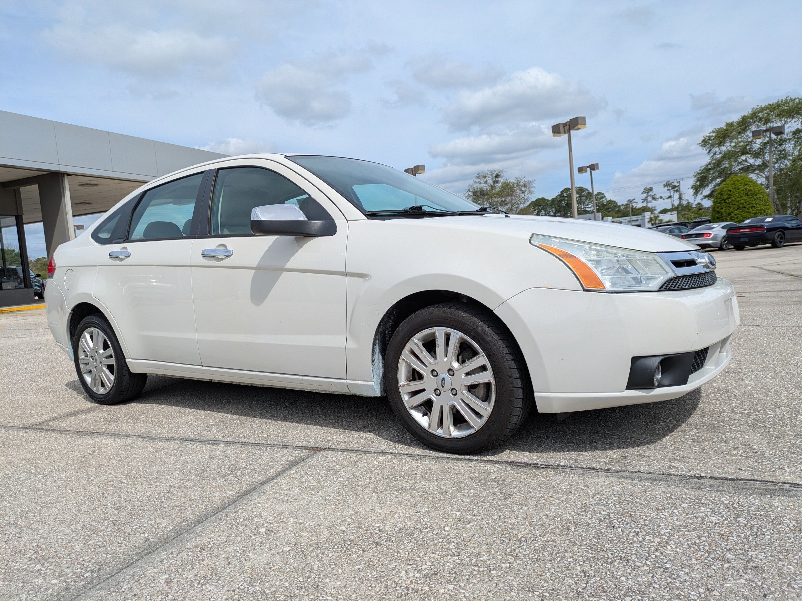 Used 2011 Ford Focus SEL with VIN 1FAHP3HN4BW193727 for sale in Yulee, FL