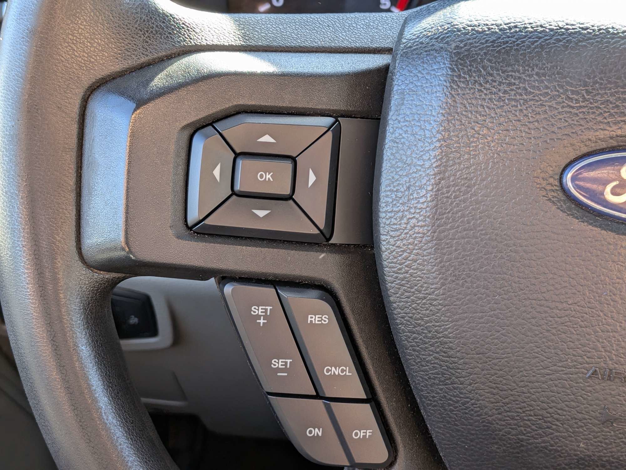 2022 Ford Super Duty F-350 DRW XL