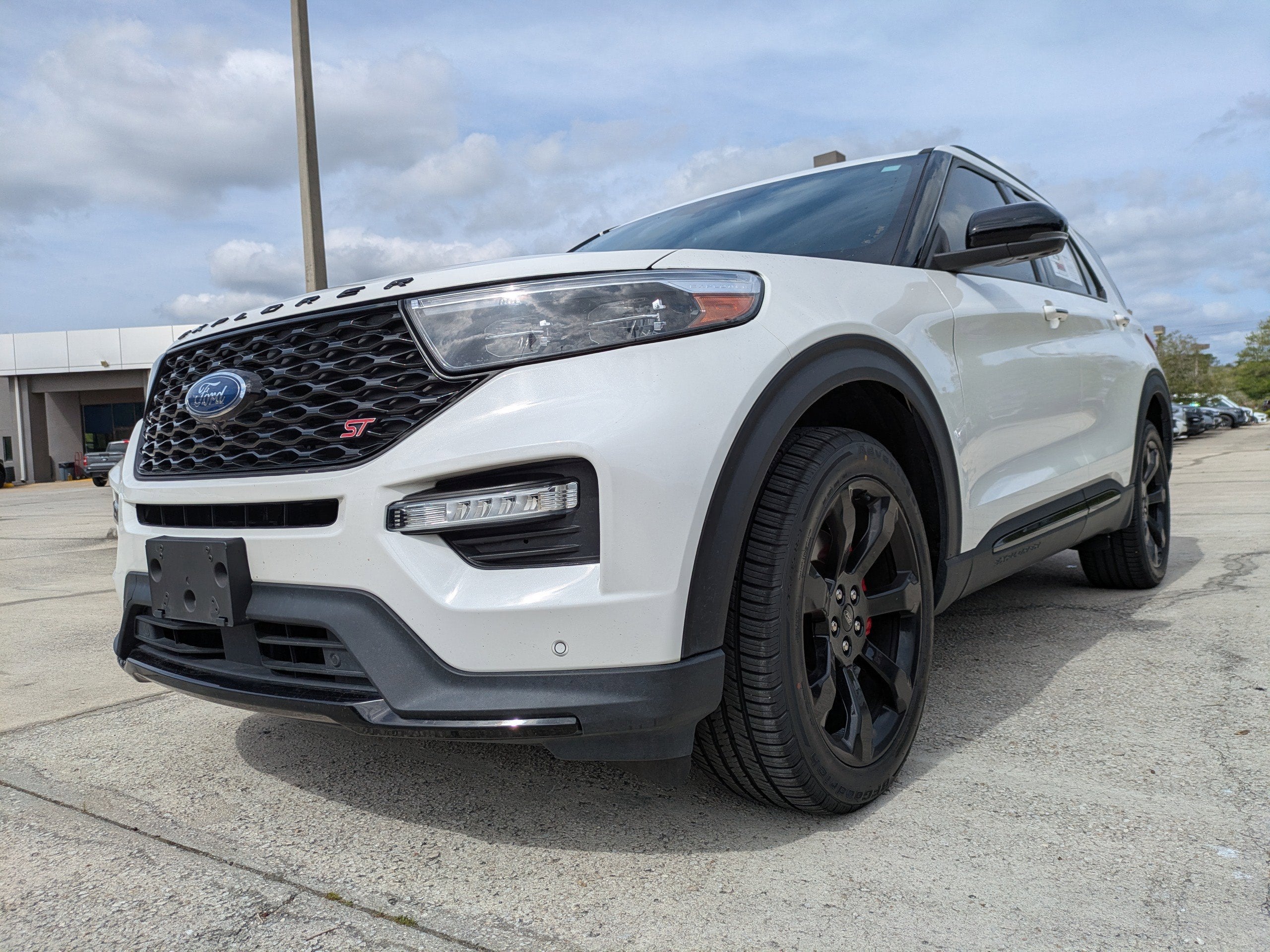 2023 Ford Explorer ST