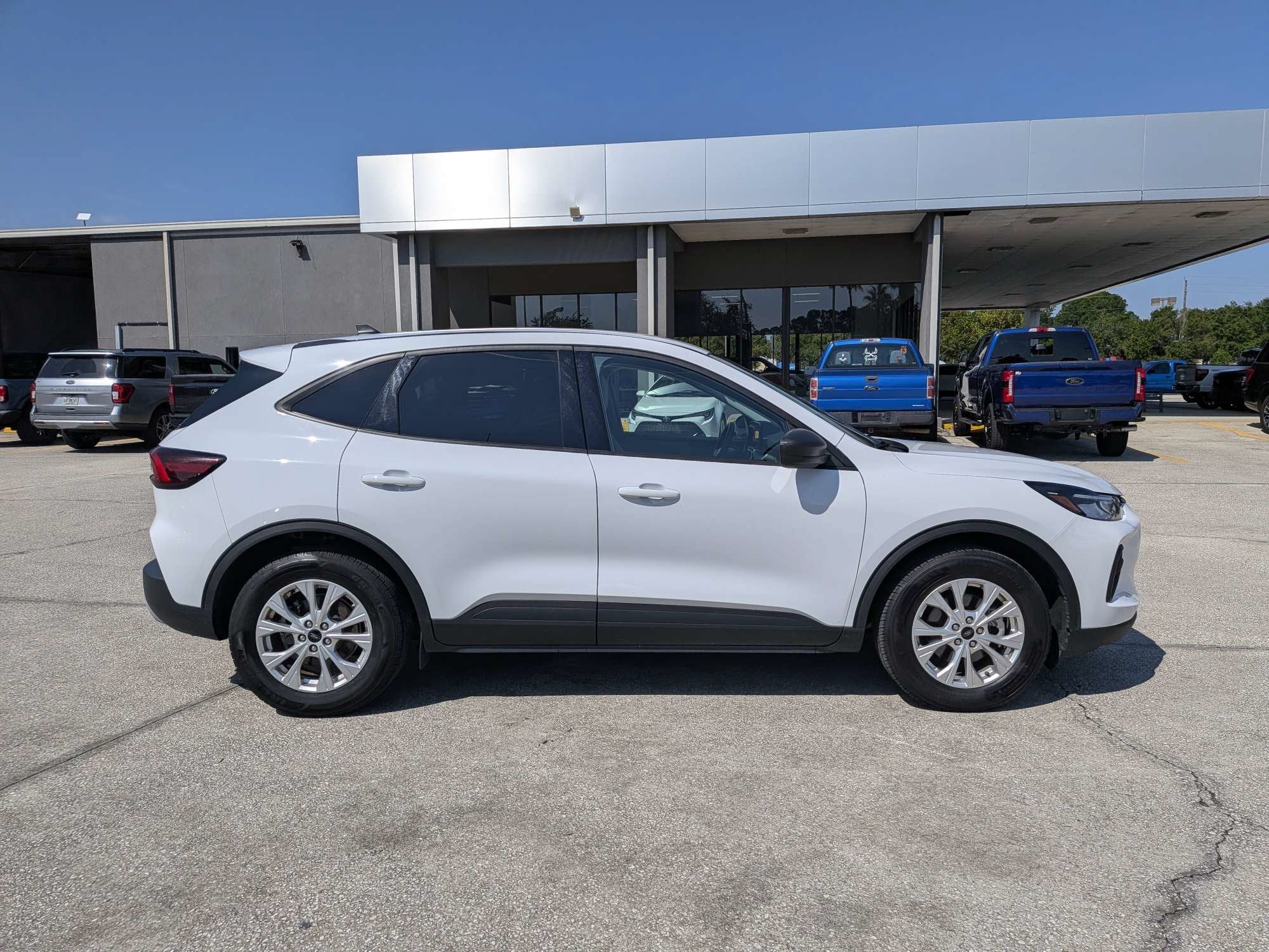 2025 Ford Escape Active