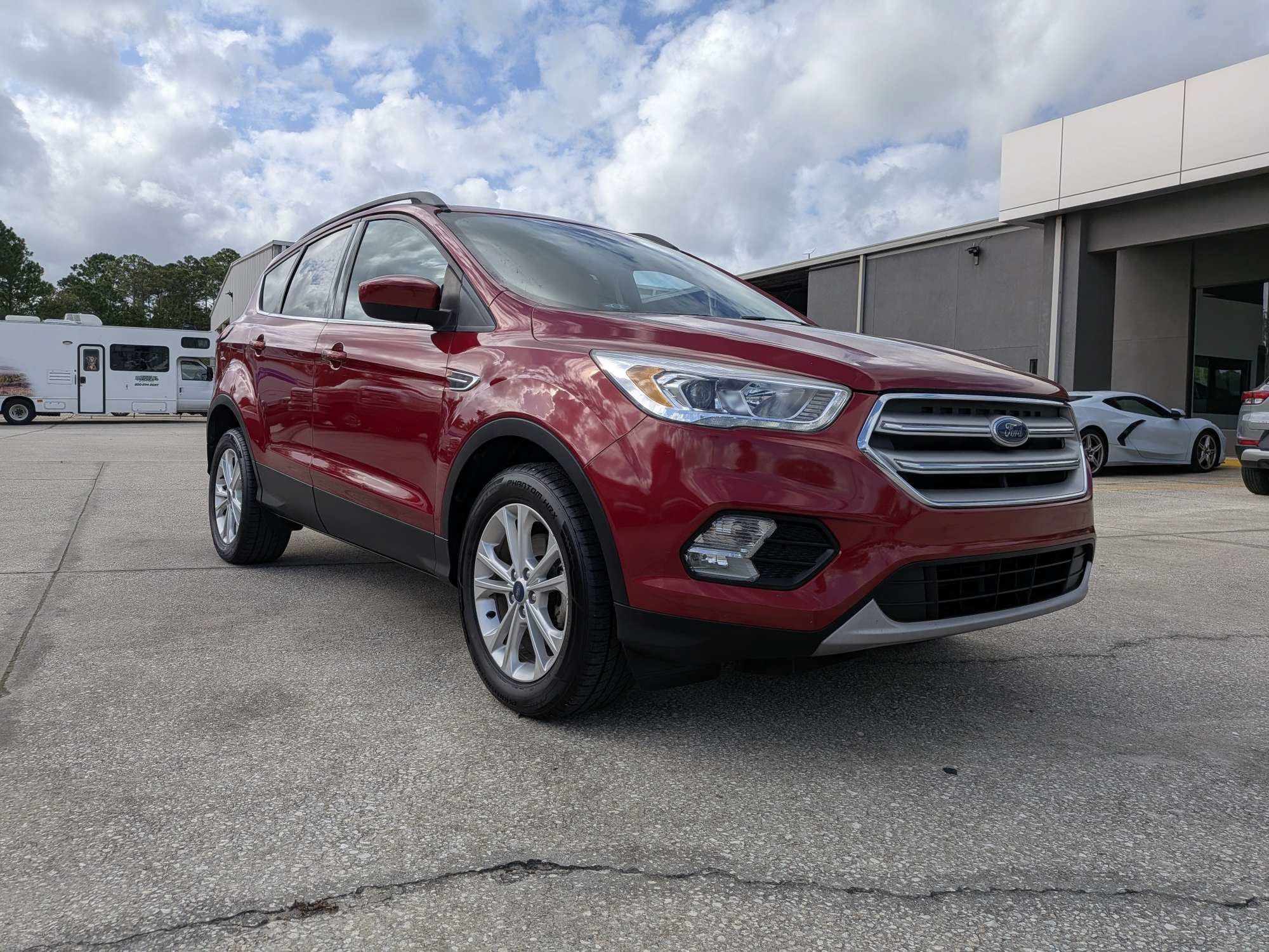 Used 2019 Ford Escape SEL with VIN 1FMCU0HD8KUA90417 for sale in Yulee, FL