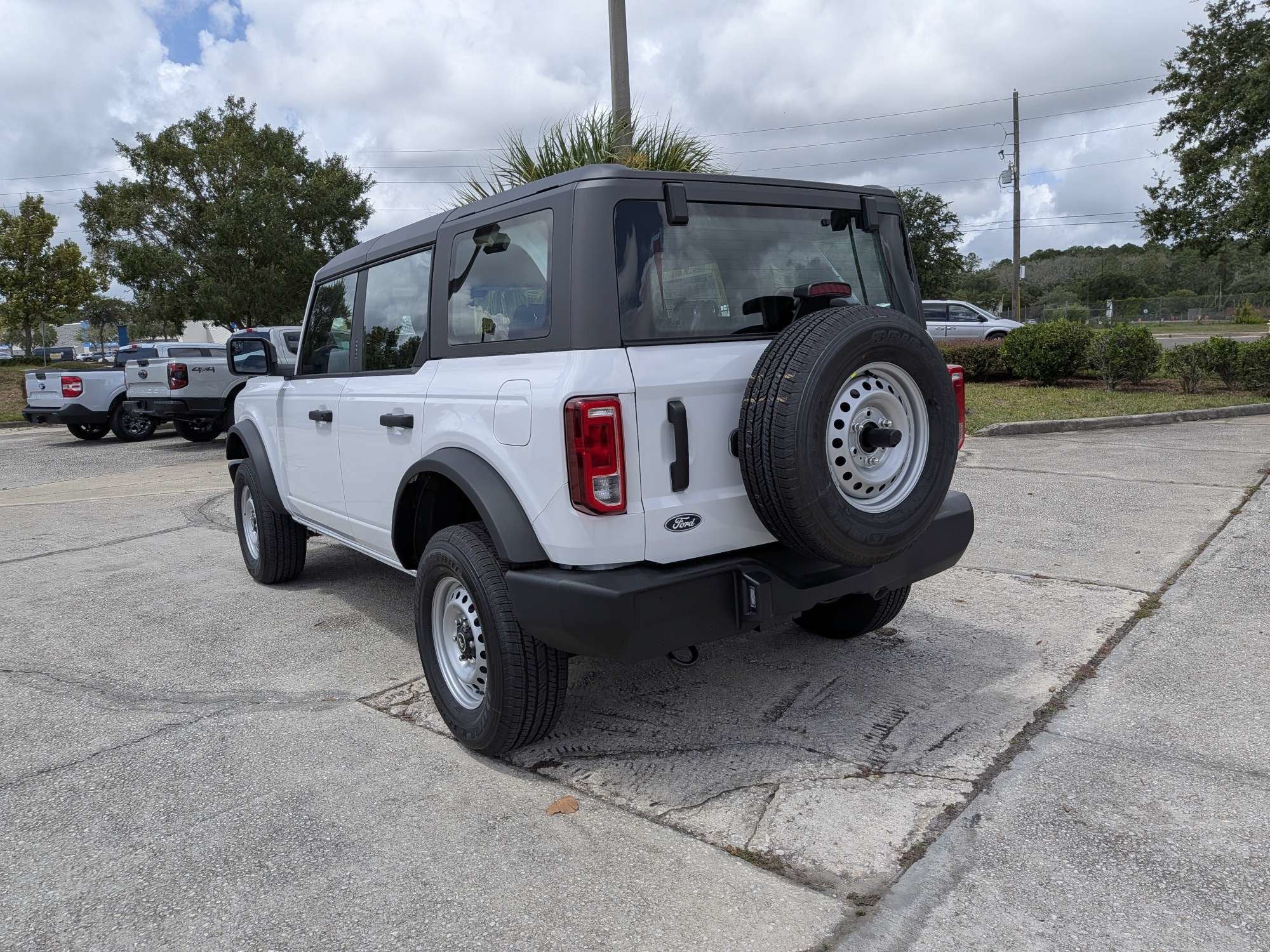 2026 Ford Bronco Base