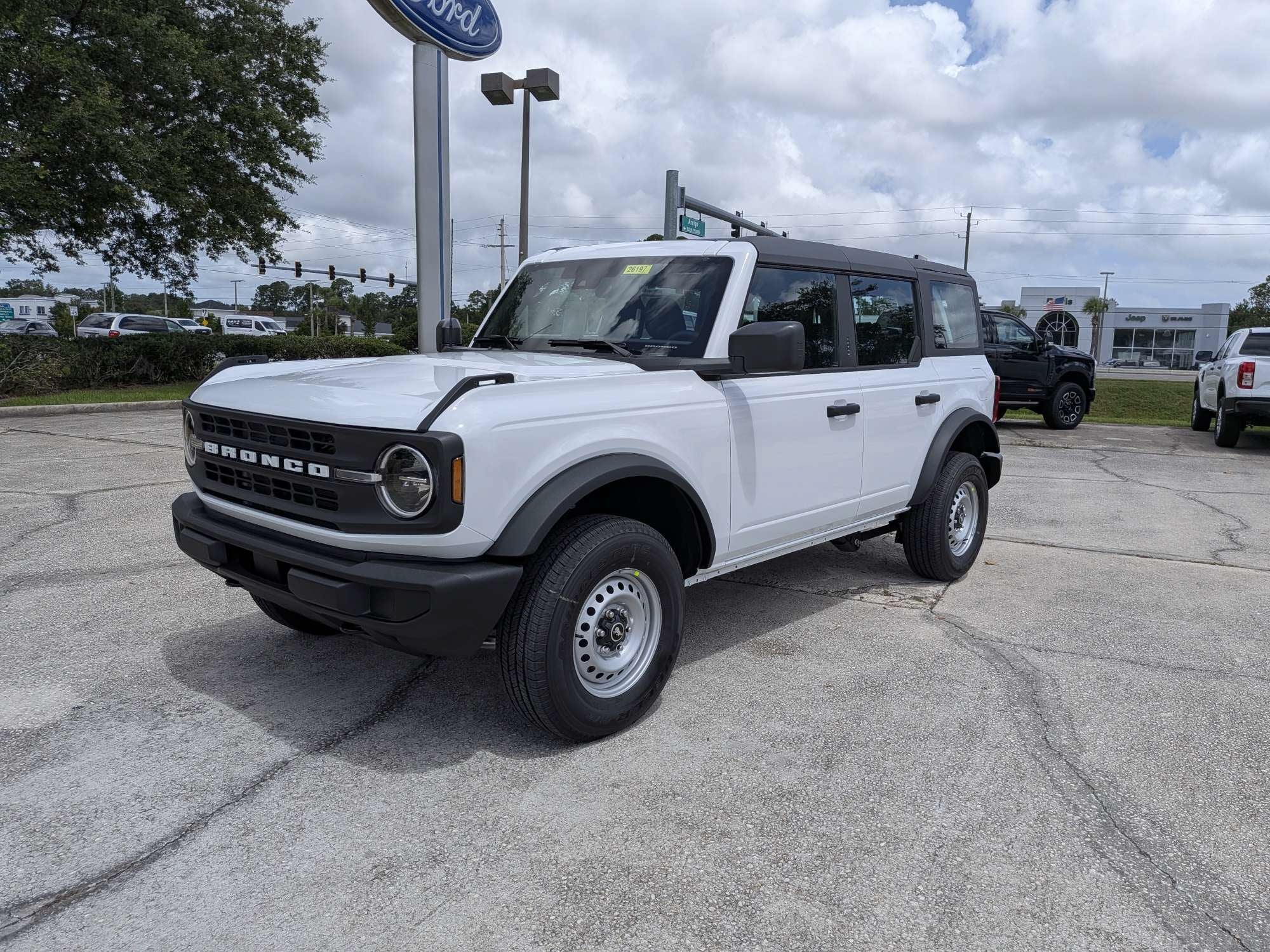 2026 Ford Bronco Base