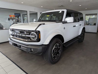 2026 Ford Bronco Outer Banks