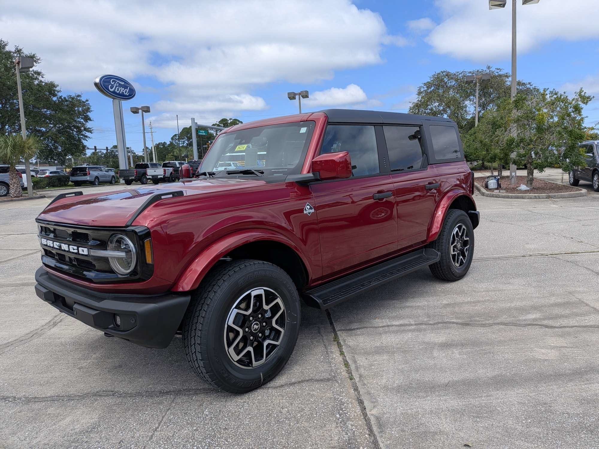 2026 Ford Bronco Outer Banks
