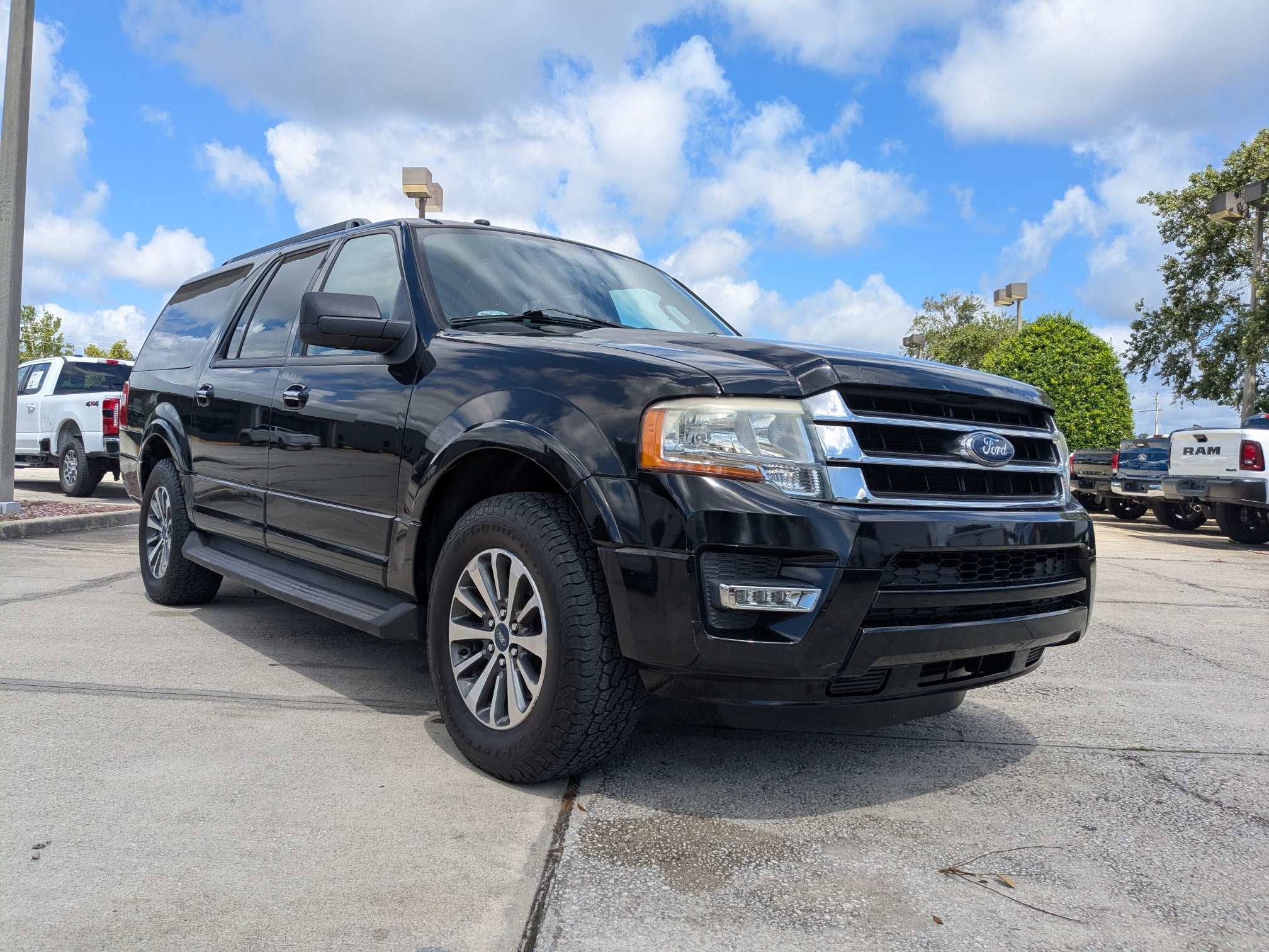 2016 Ford Expedition EL XLT