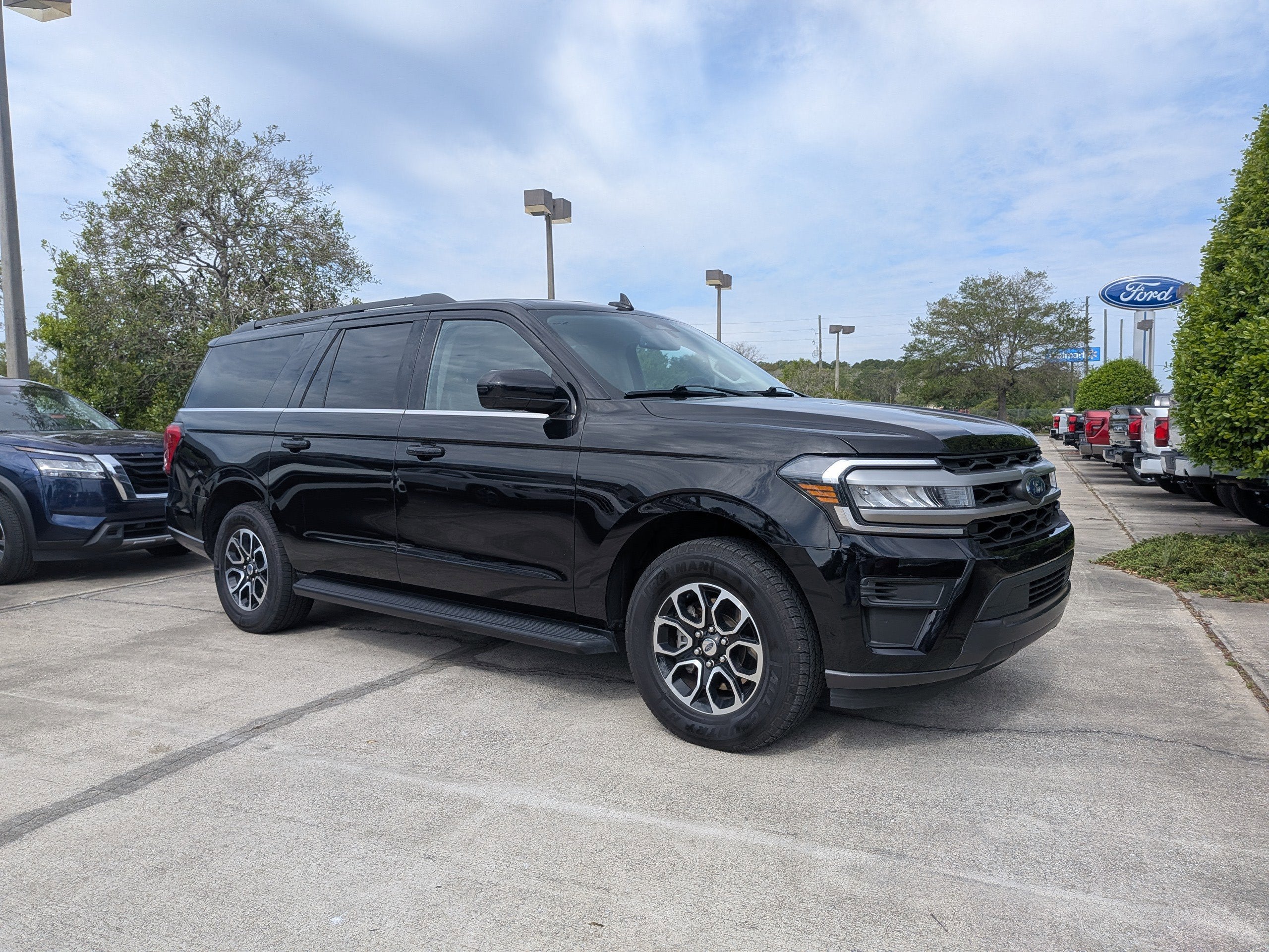 2024 Ford Expedition Max XLT