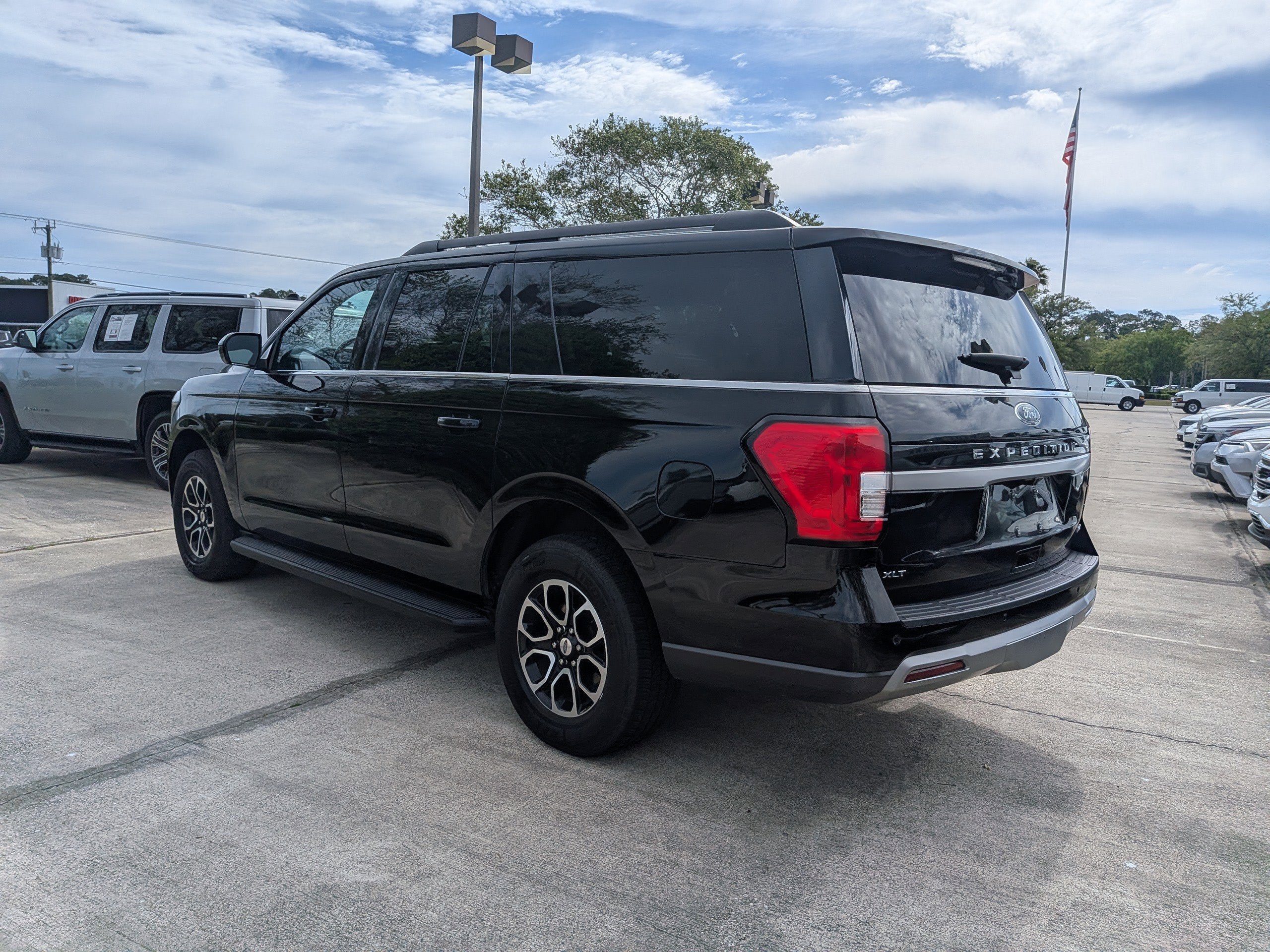 2024 Ford Expedition Max XLT
