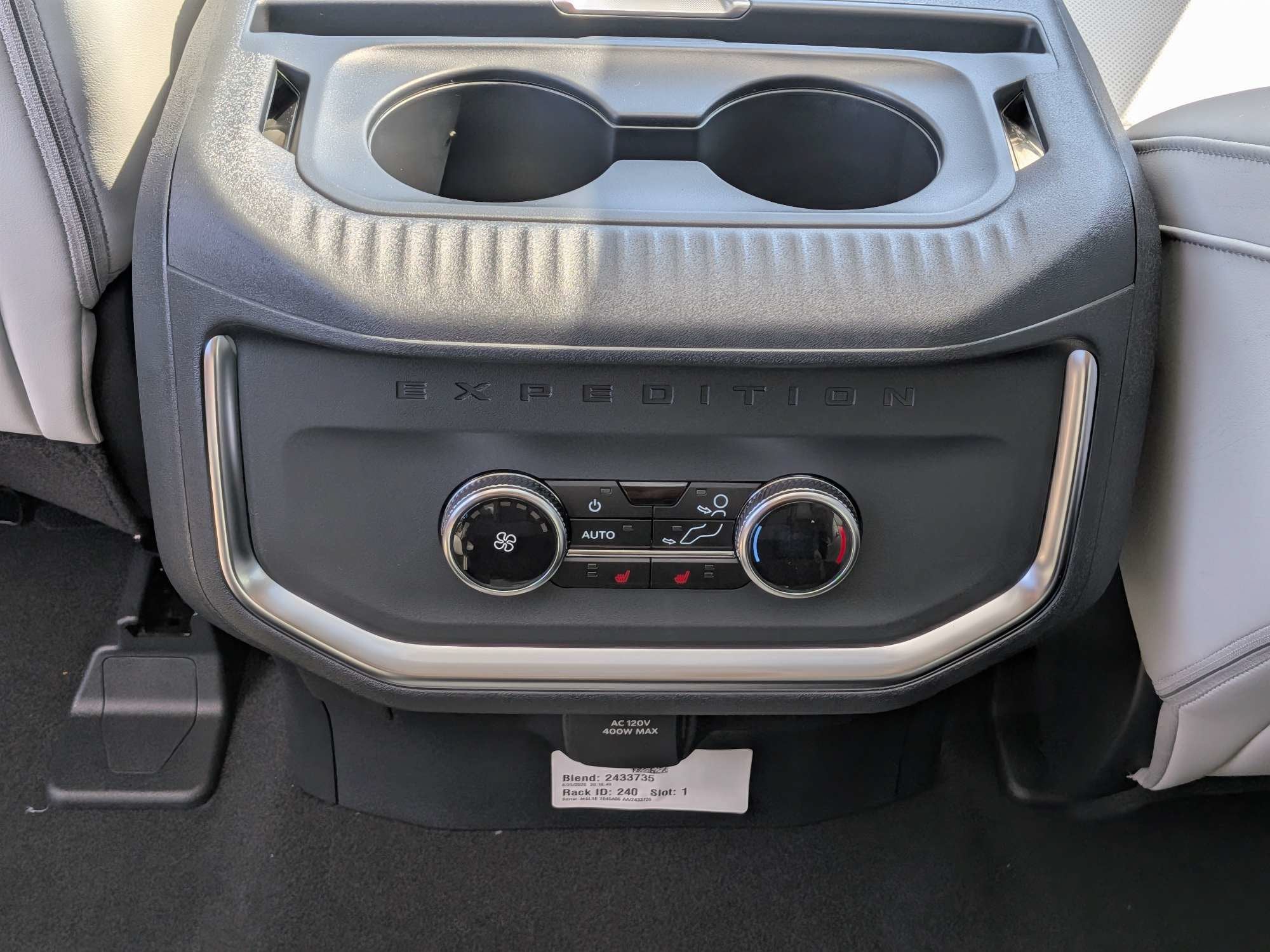 2027 Ford Expedition Max Platinum