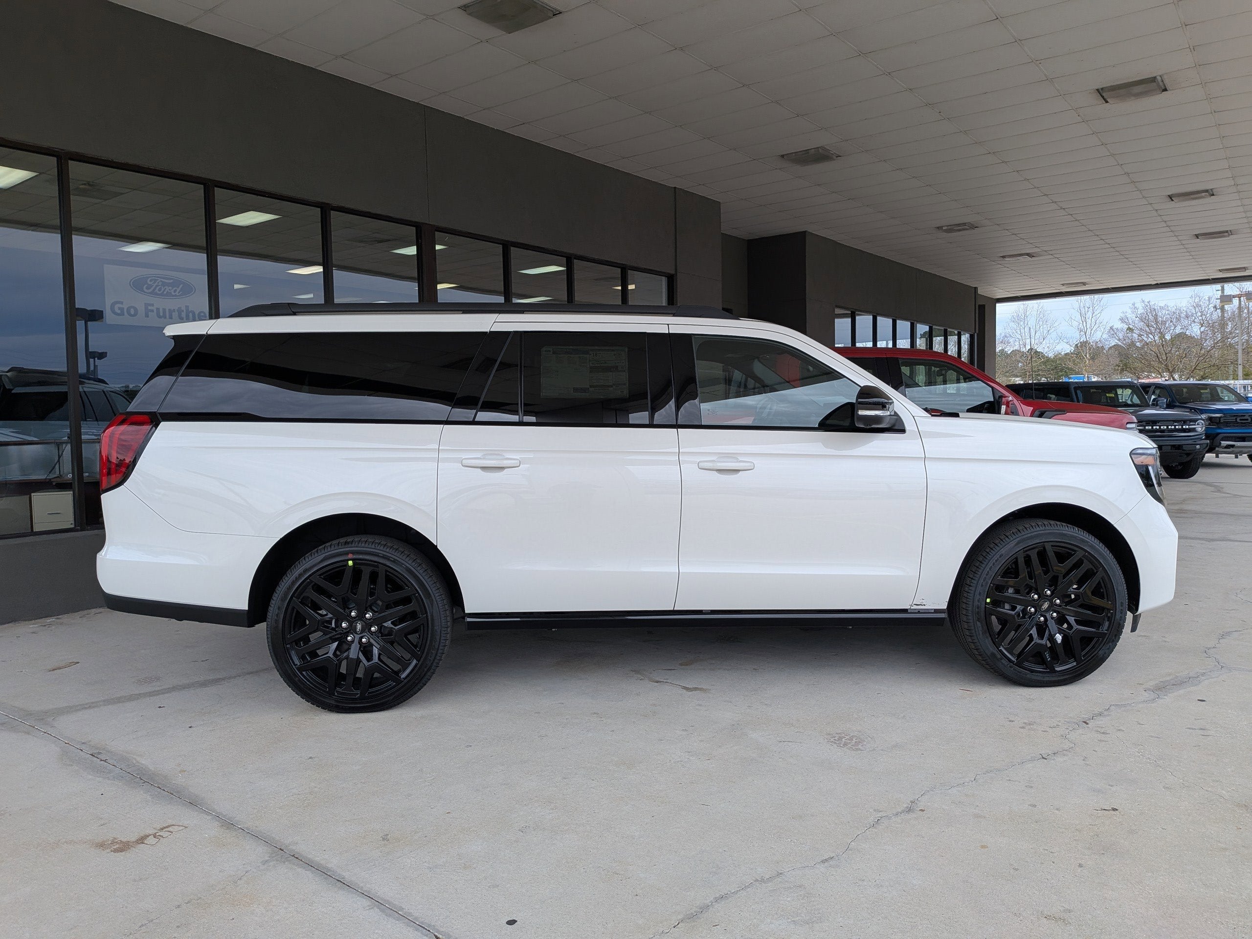 2026 Ford Expedition Max Platinum