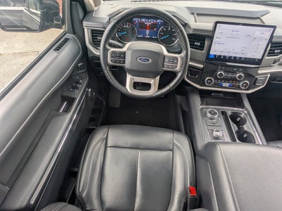 2024 Ford Expedition XLT