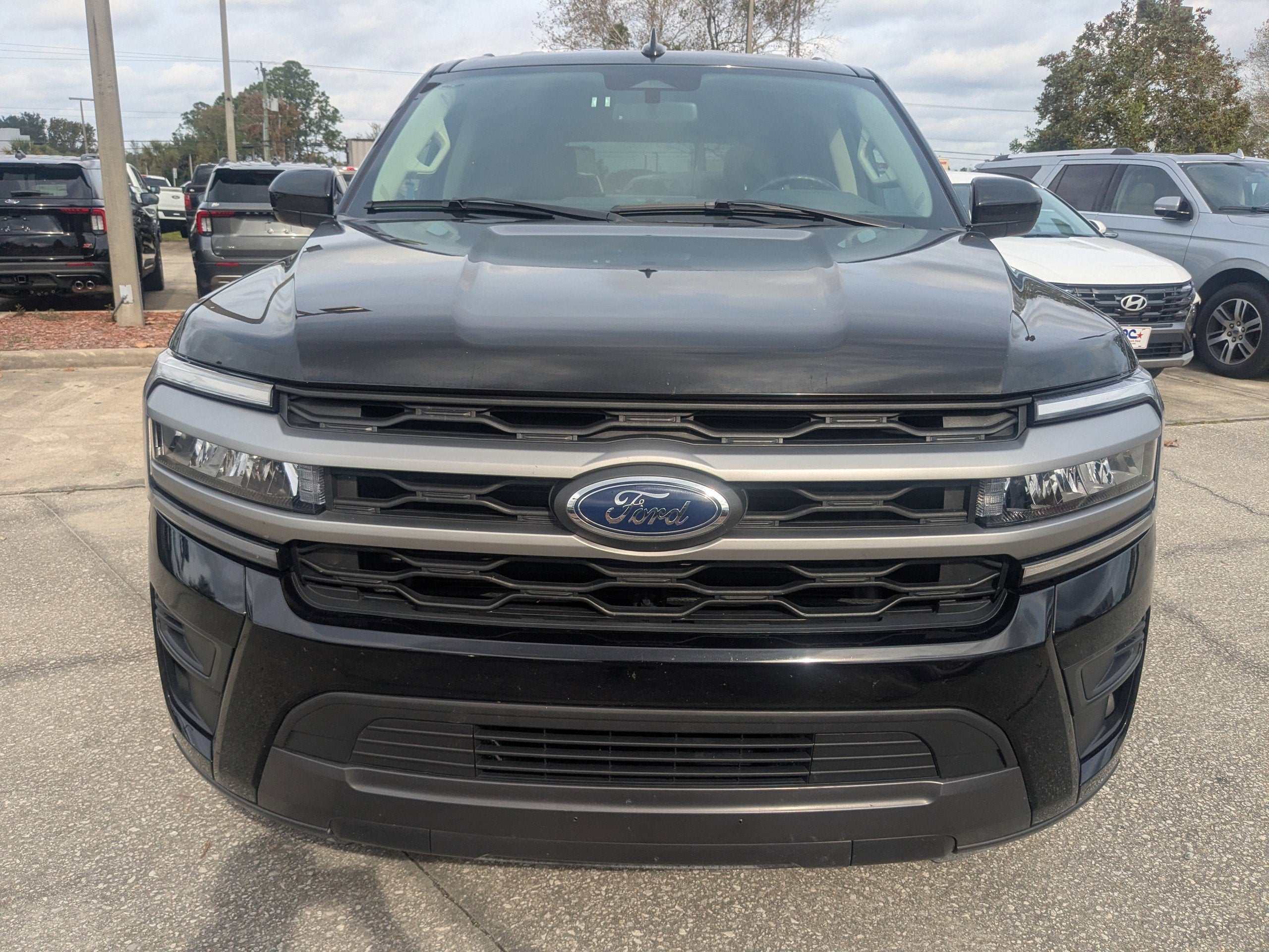 2024 Ford Expedition XLT