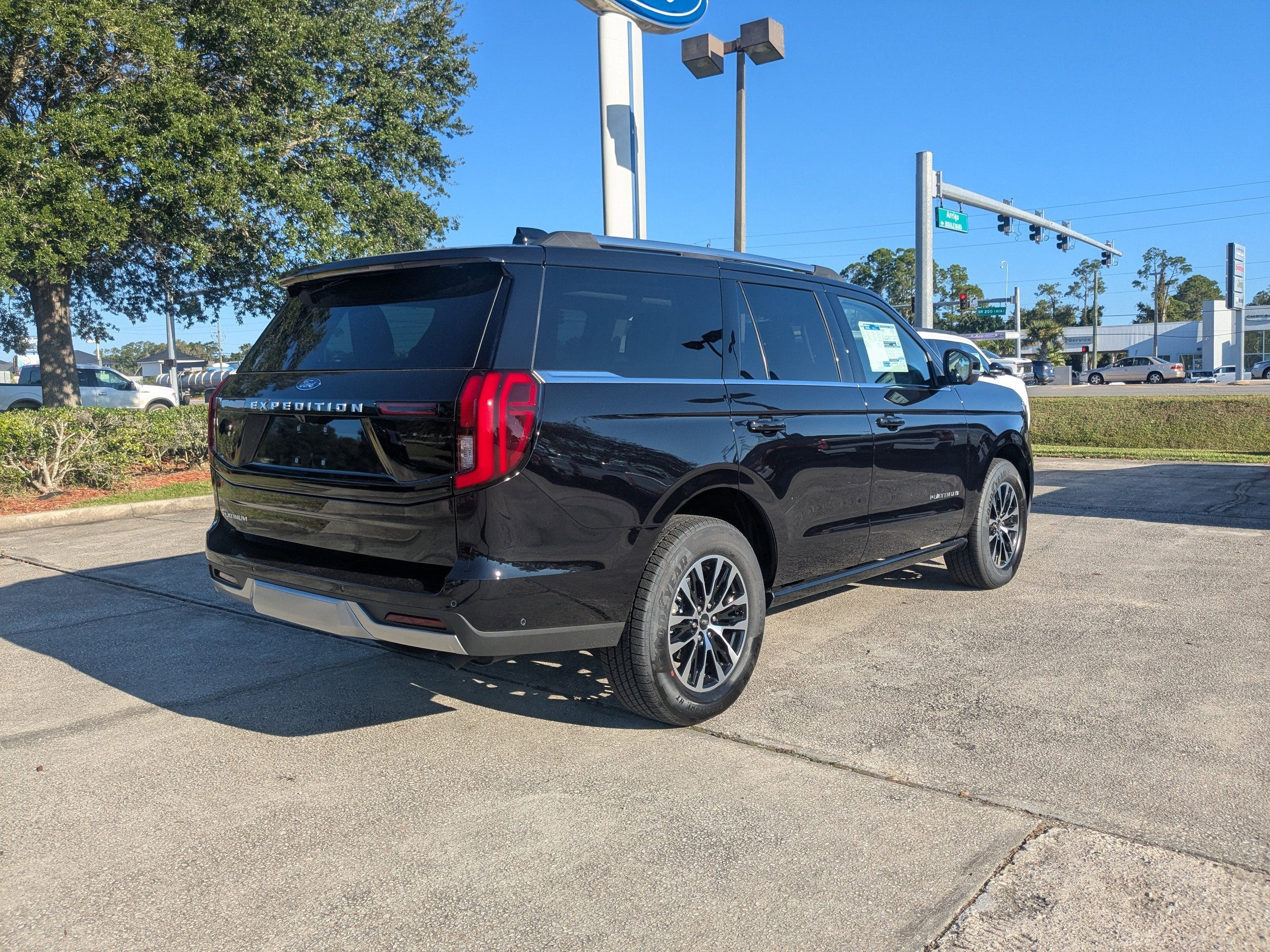 2025 Ford Expedition Platinum