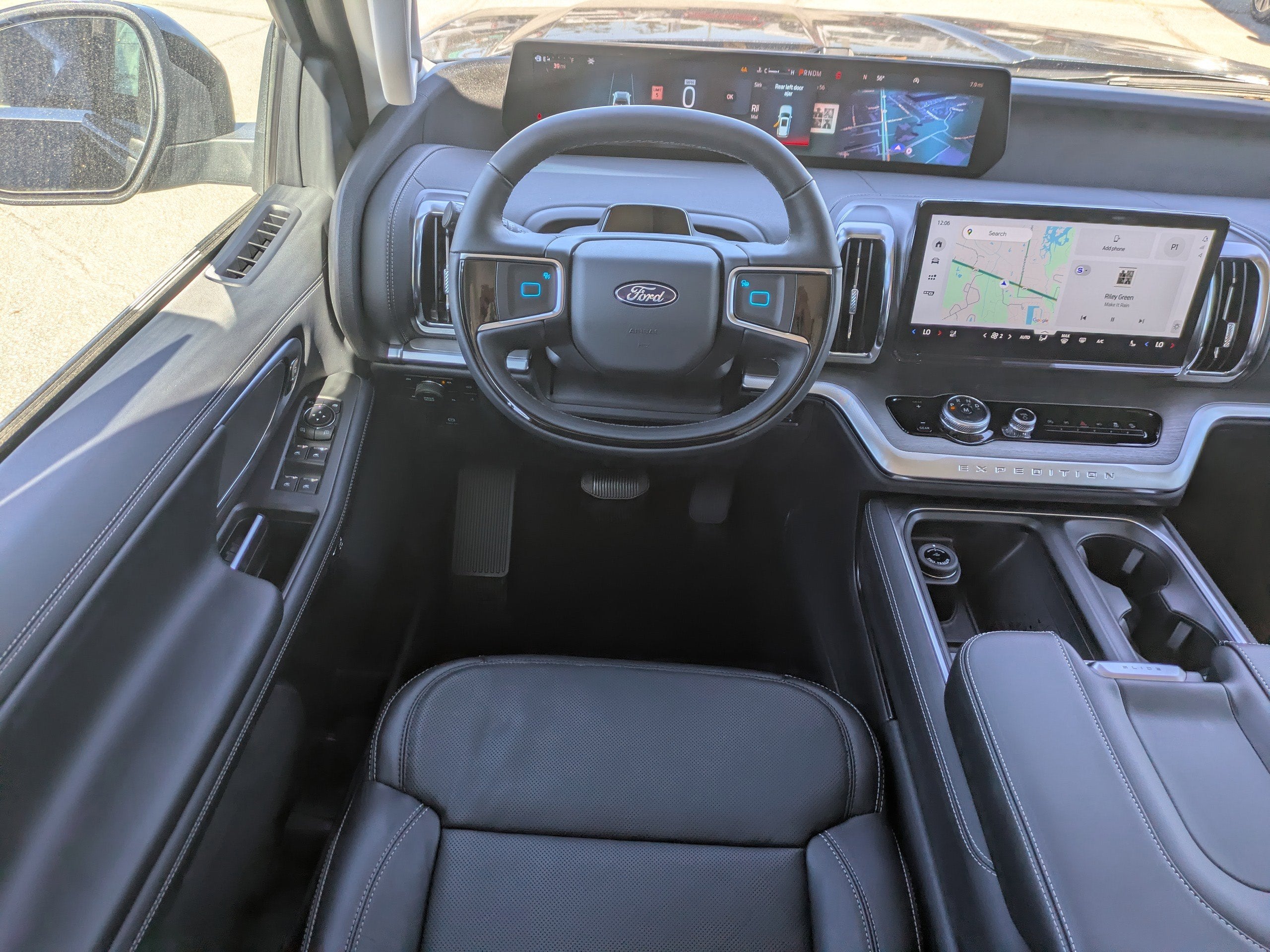 2025 Ford Expedition Platinum