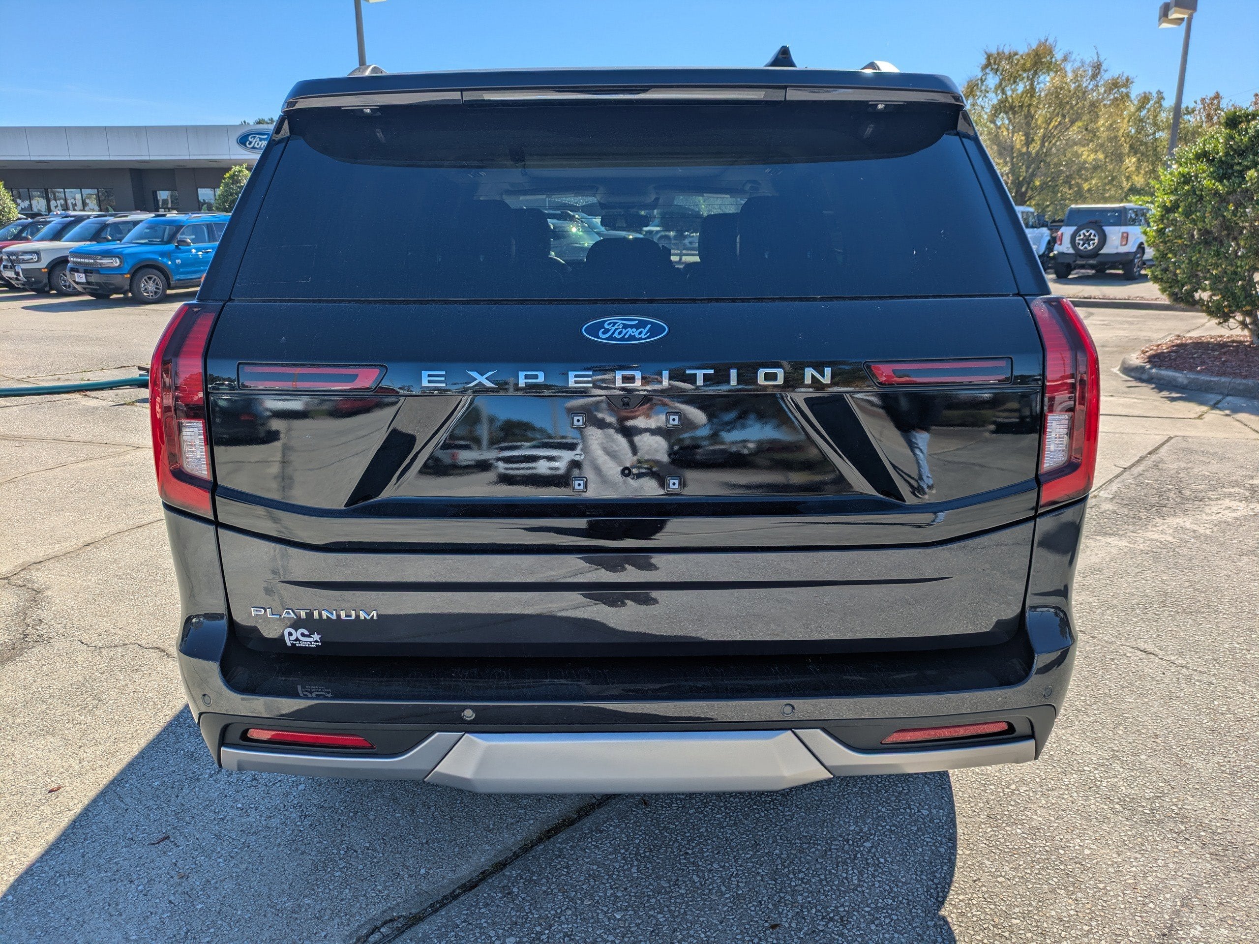 2025 Ford Expedition Platinum