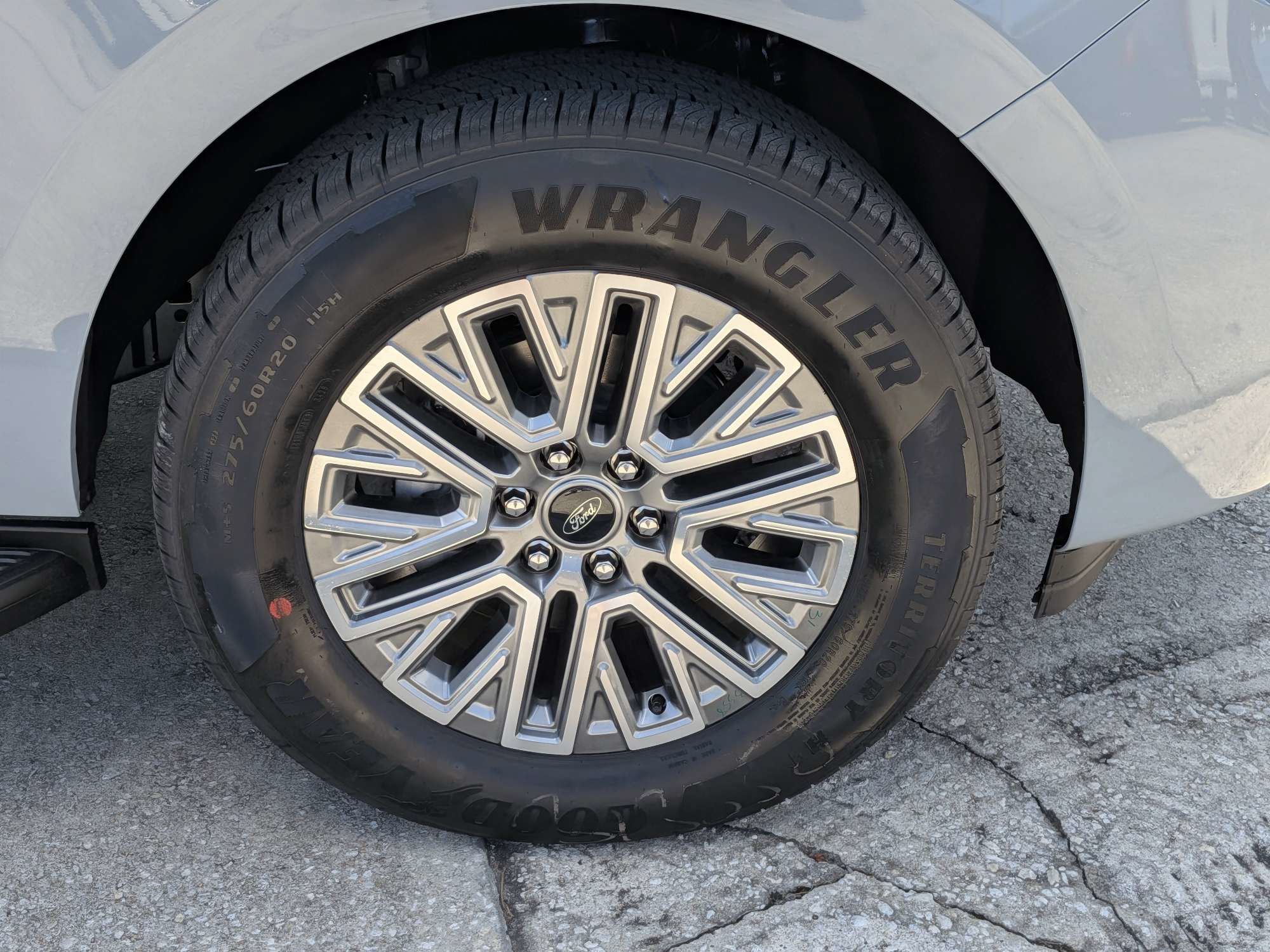 2027 Ford Expedition Platinum