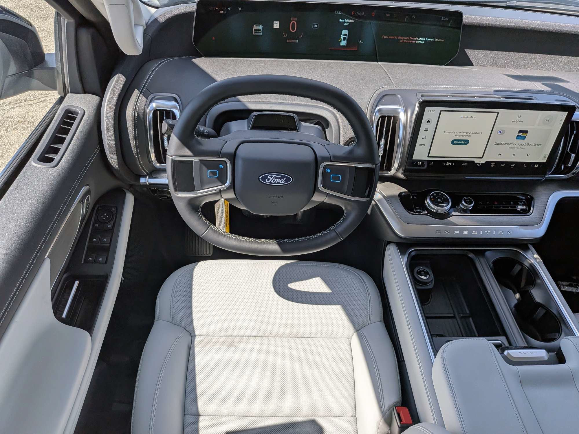 2027 Ford Expedition Platinum