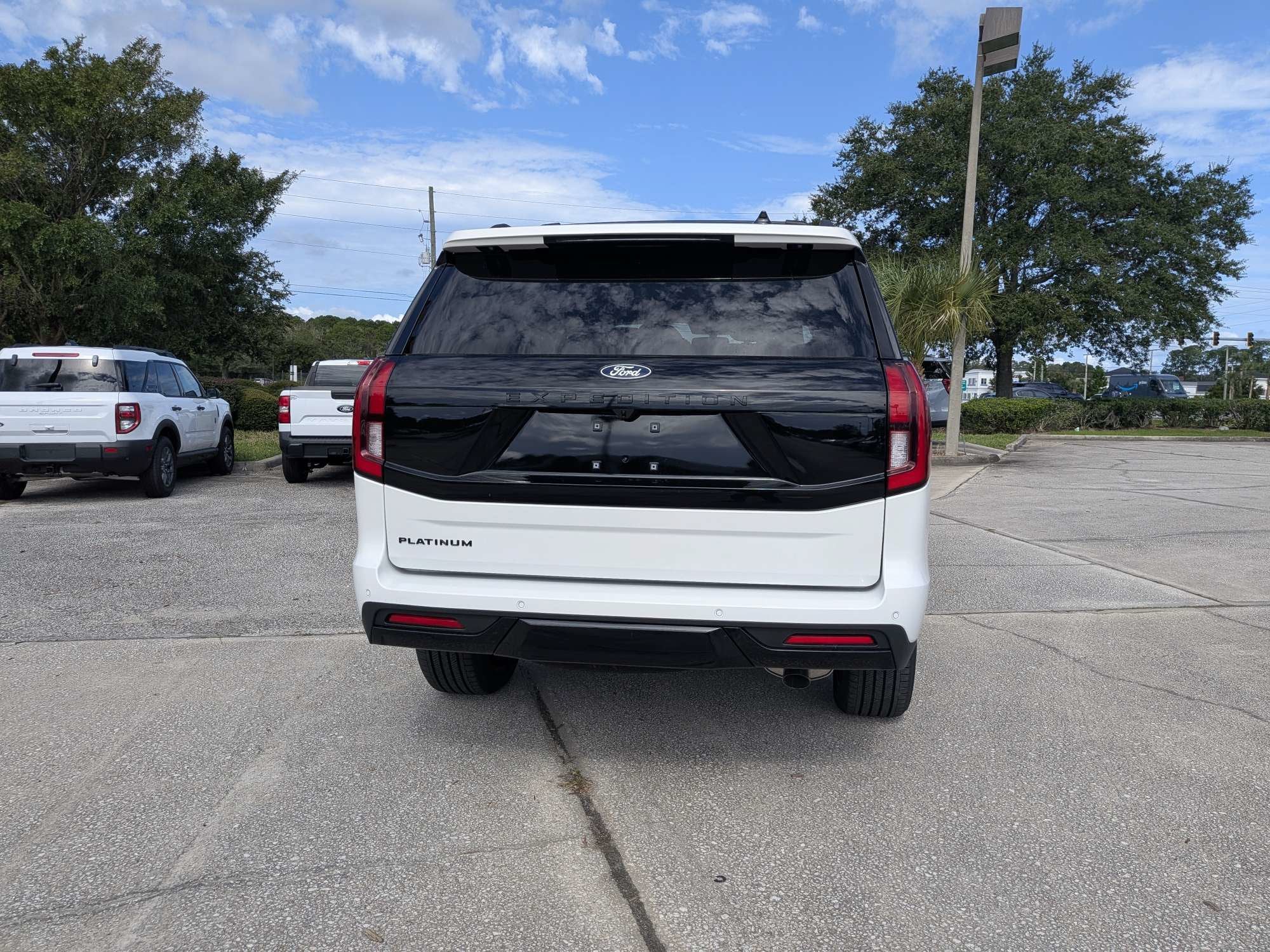 2027 Ford Expedition Platinum