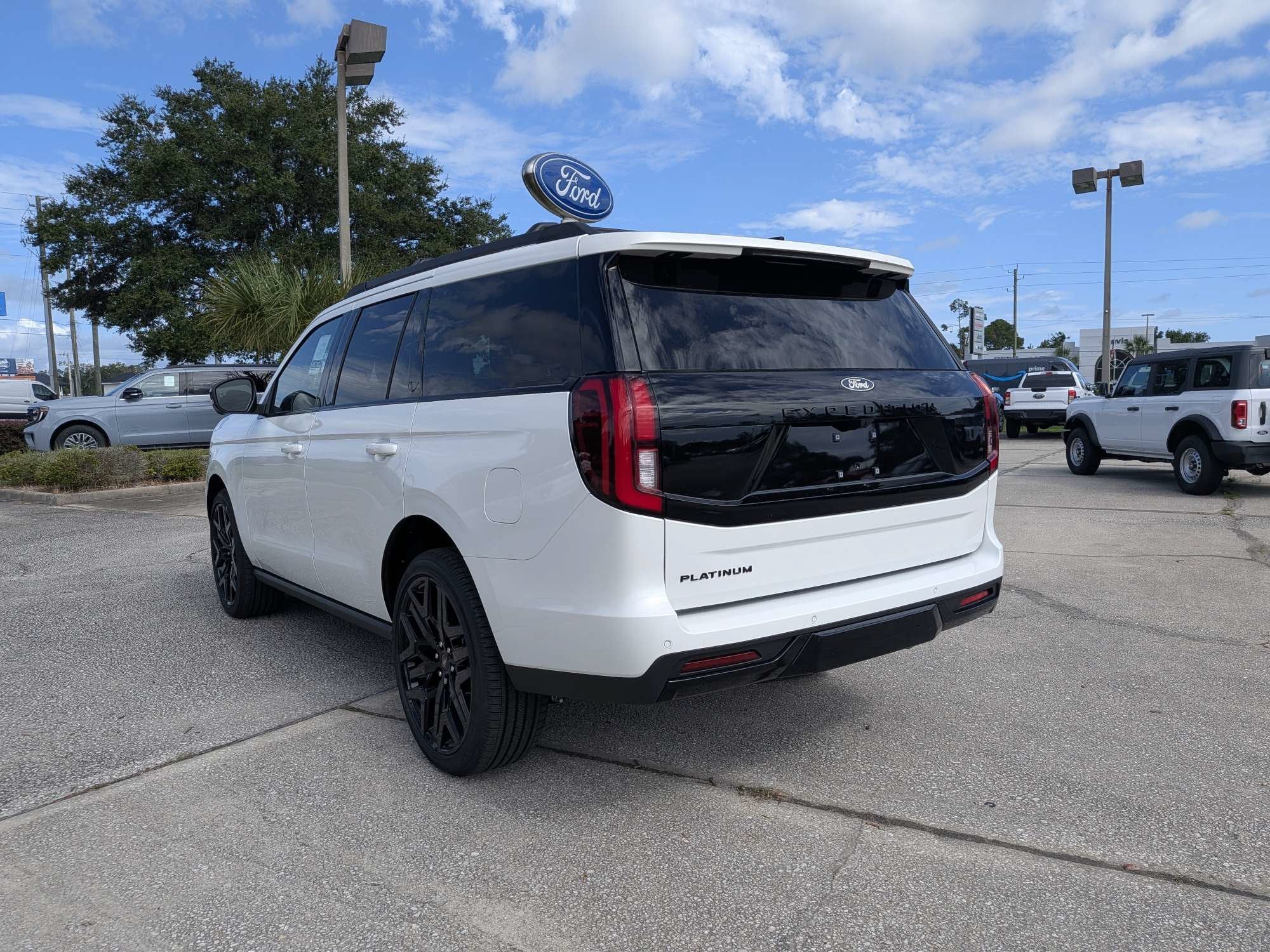 2027 Ford Expedition Platinum