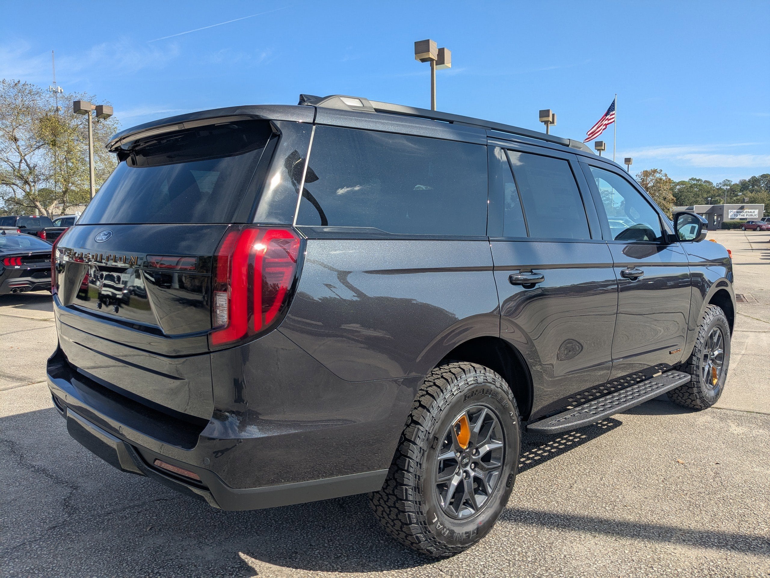 2025 Ford Expedition Tremor