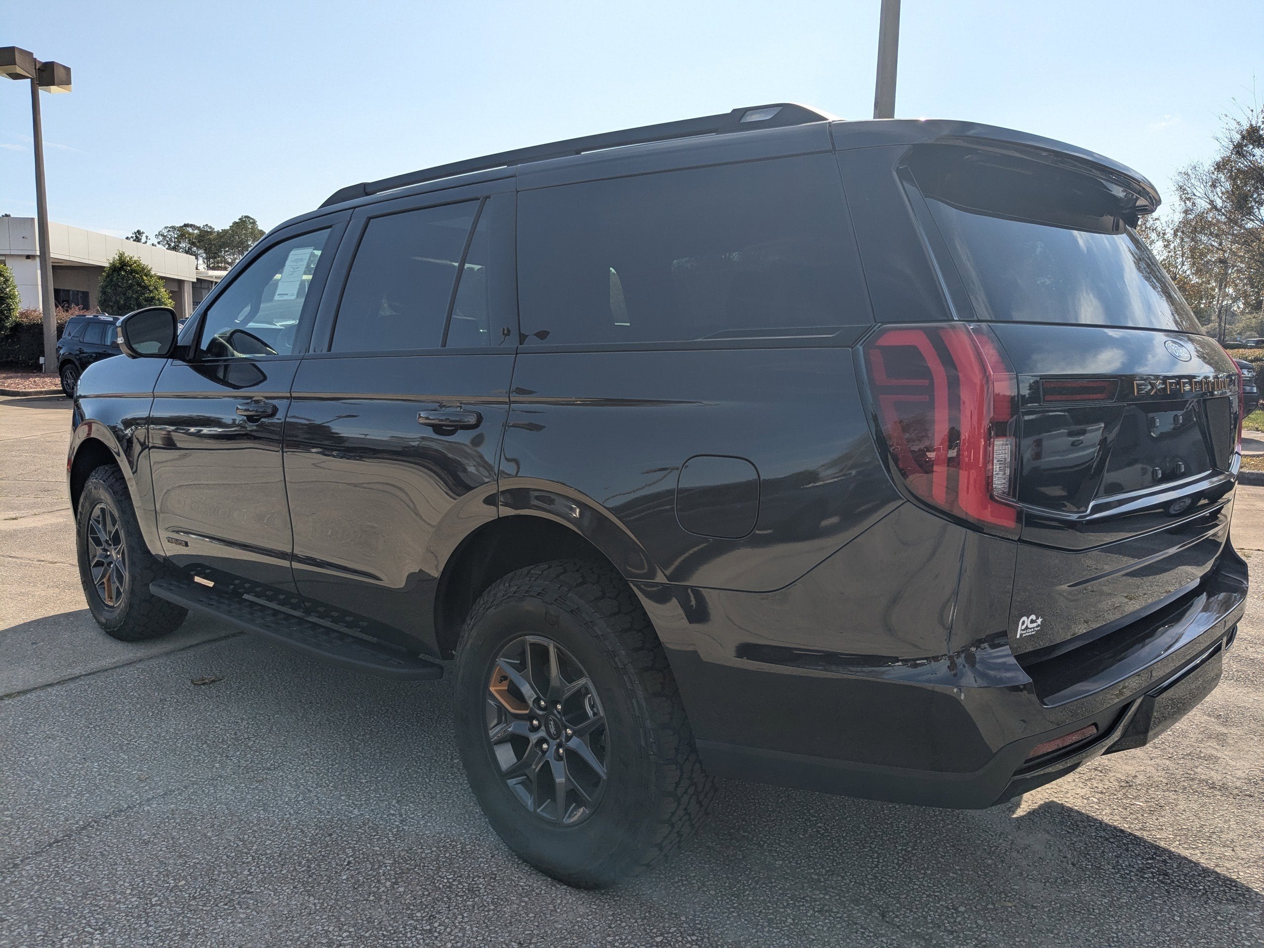 2025 Ford Expedition Tremor