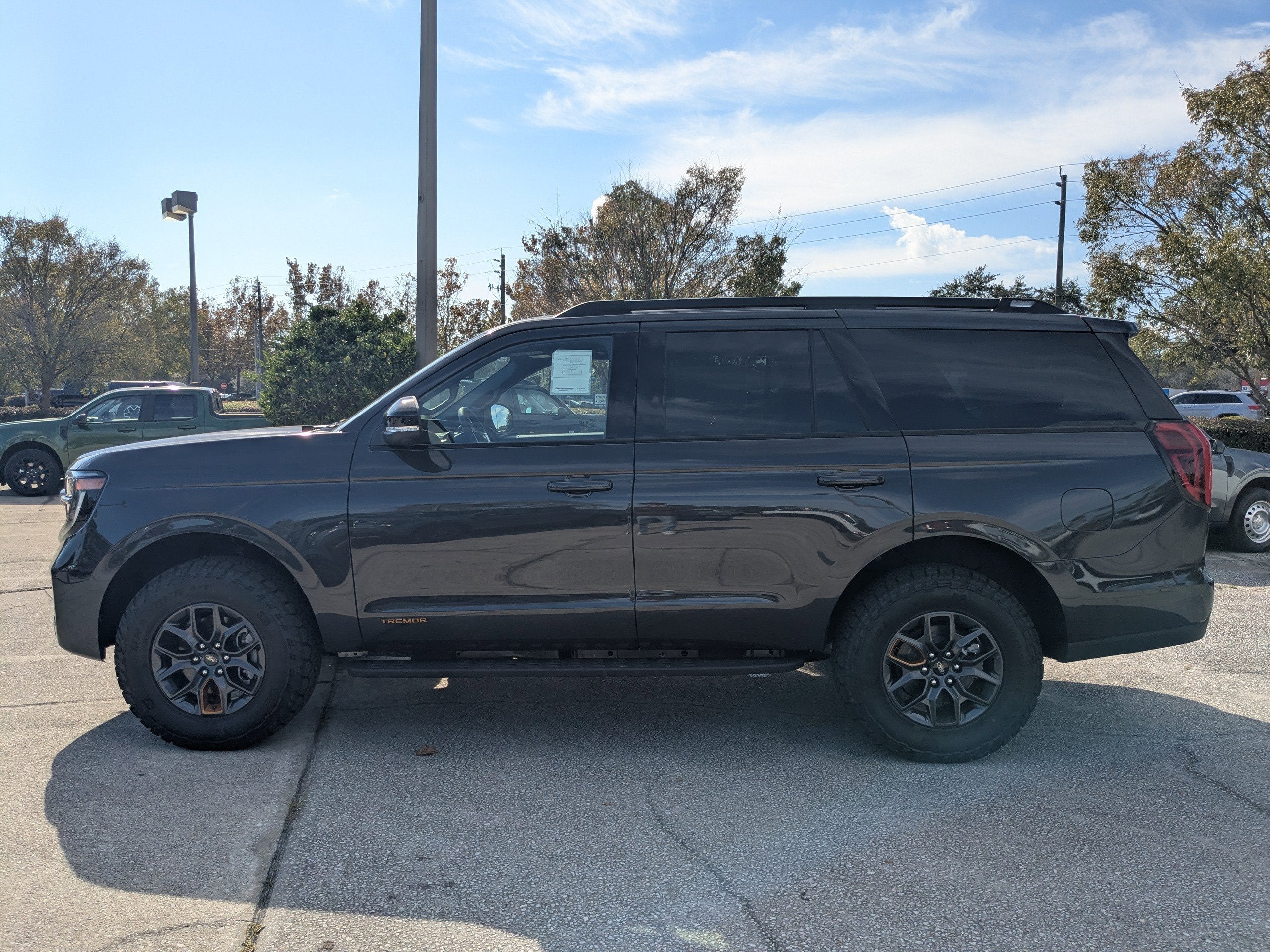 2025 Ford Expedition Tremor