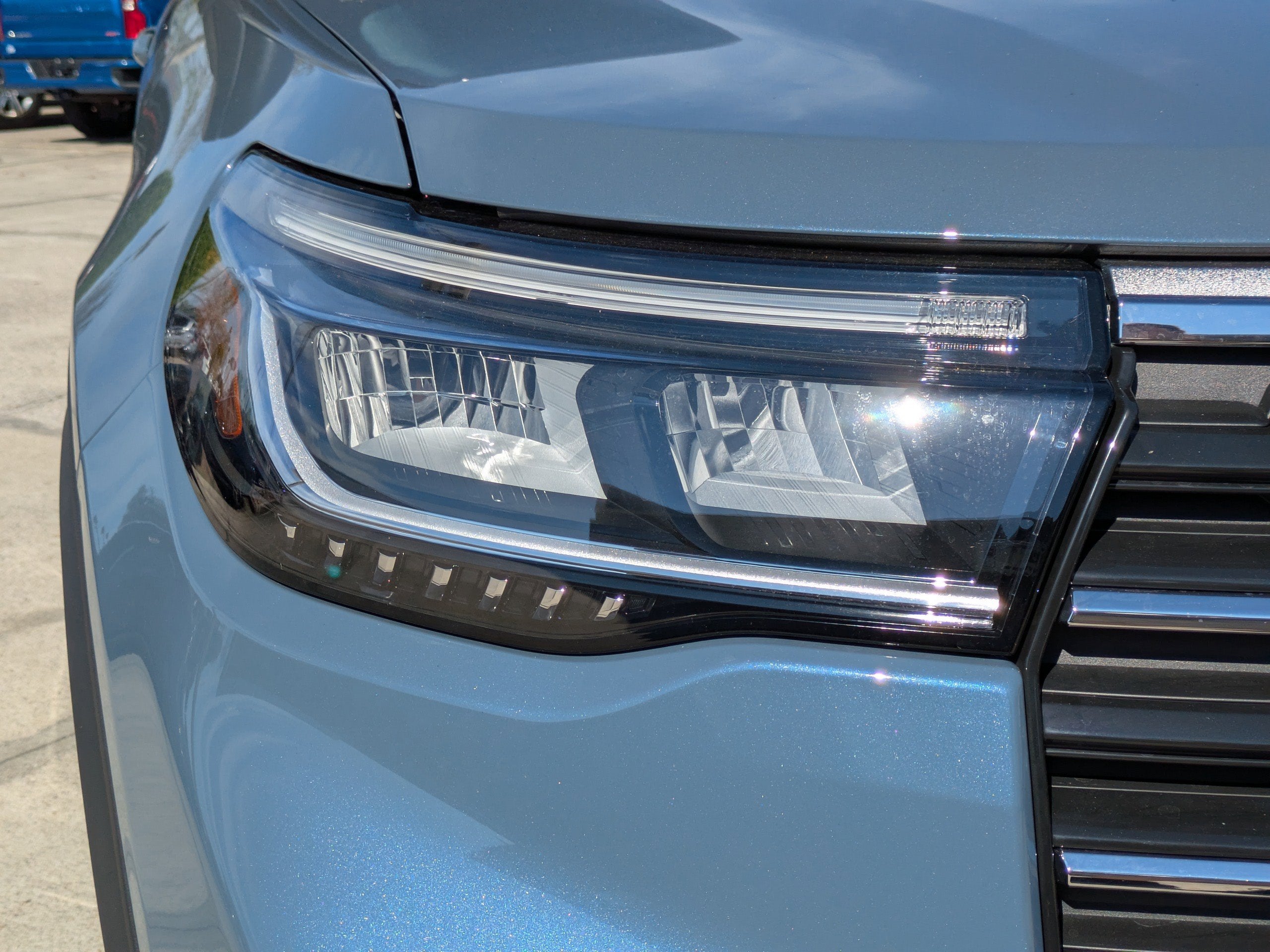 2026 Ford Explorer Active w/100A Pkg