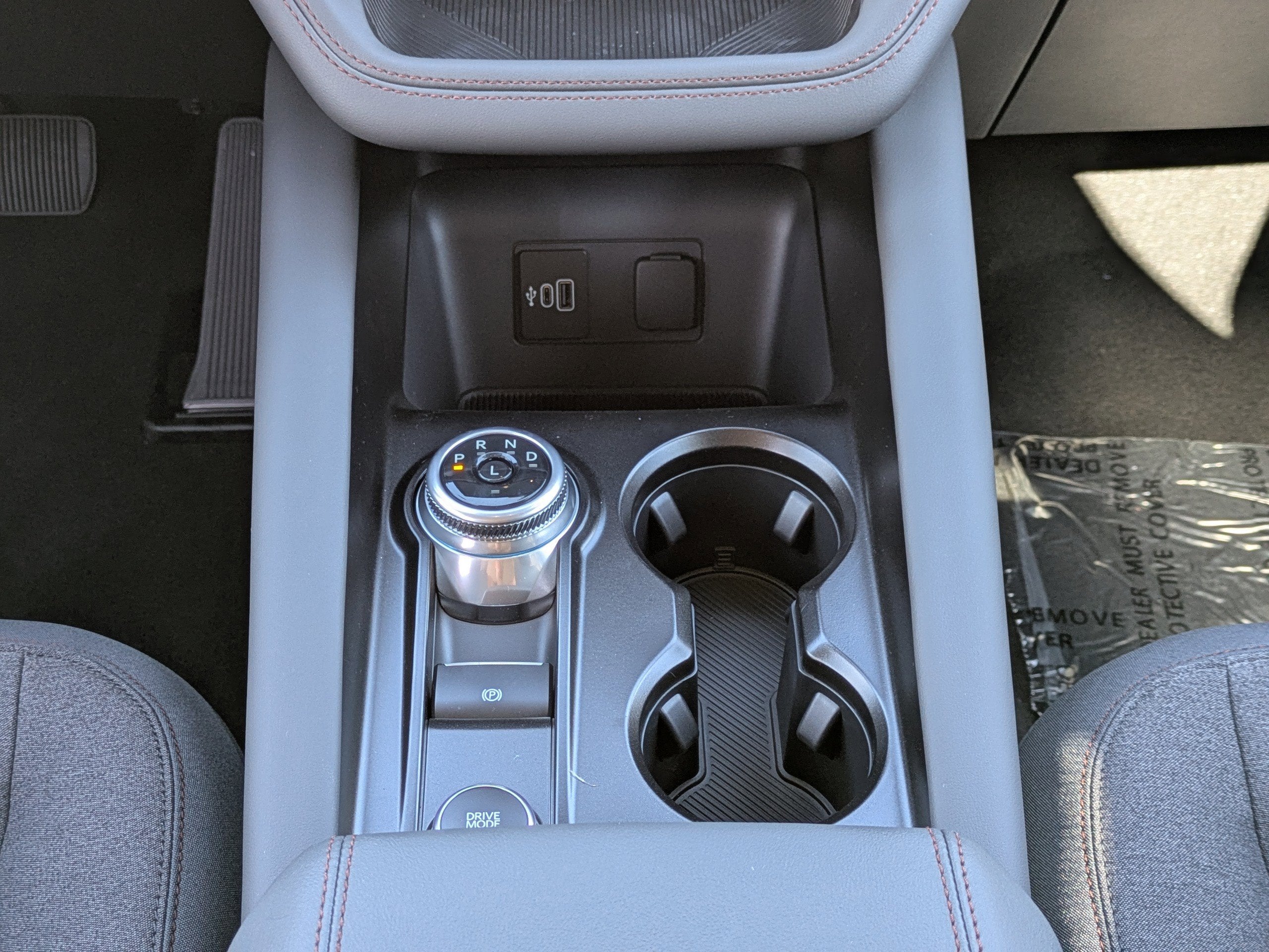 2026 Ford Explorer Active w/100A Pkg