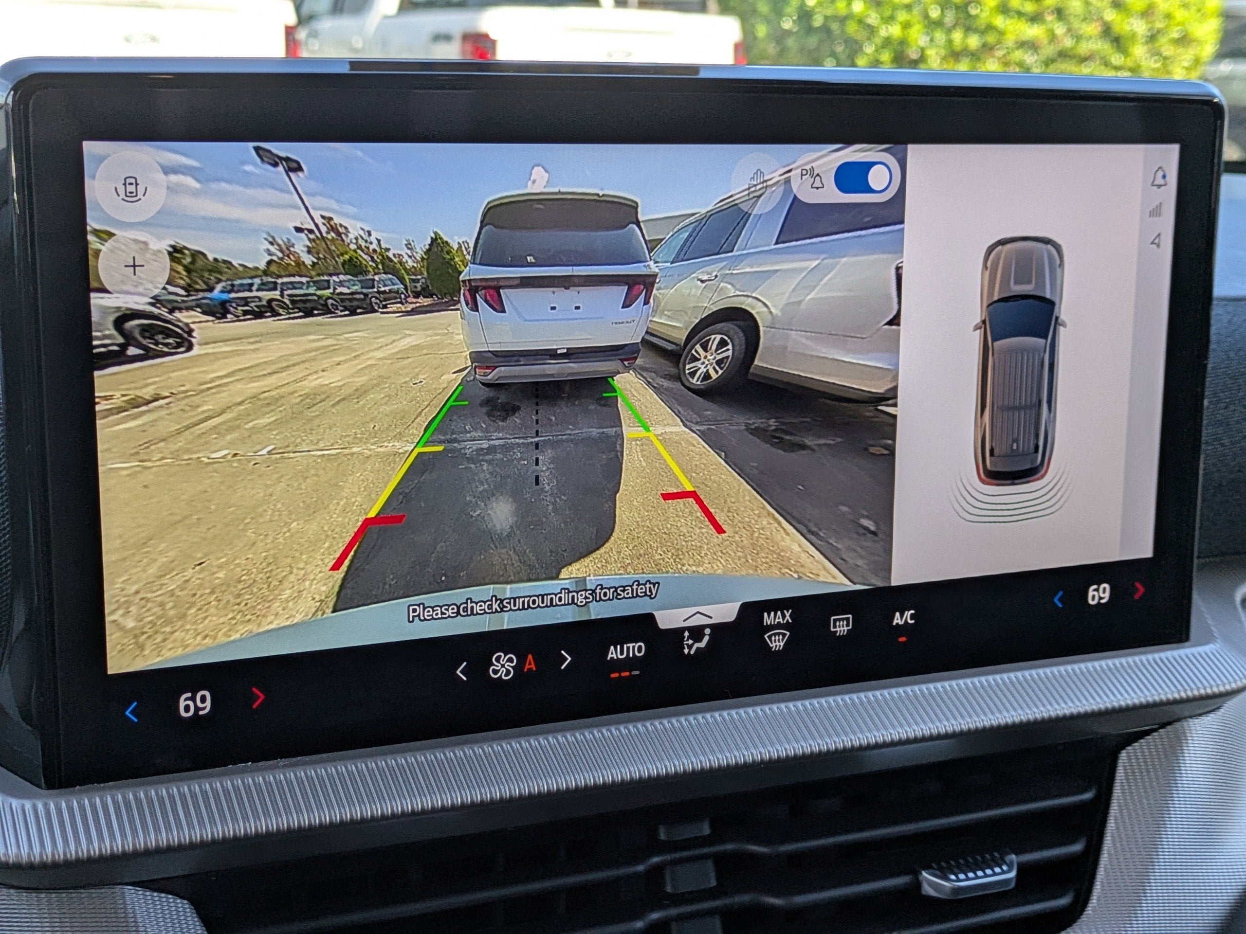 2026 Ford Explorer Active w/100A Pkg