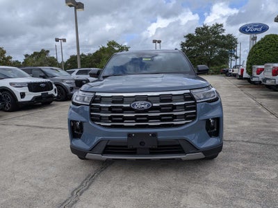 2027 Ford Explorer Active w/200A Pkg