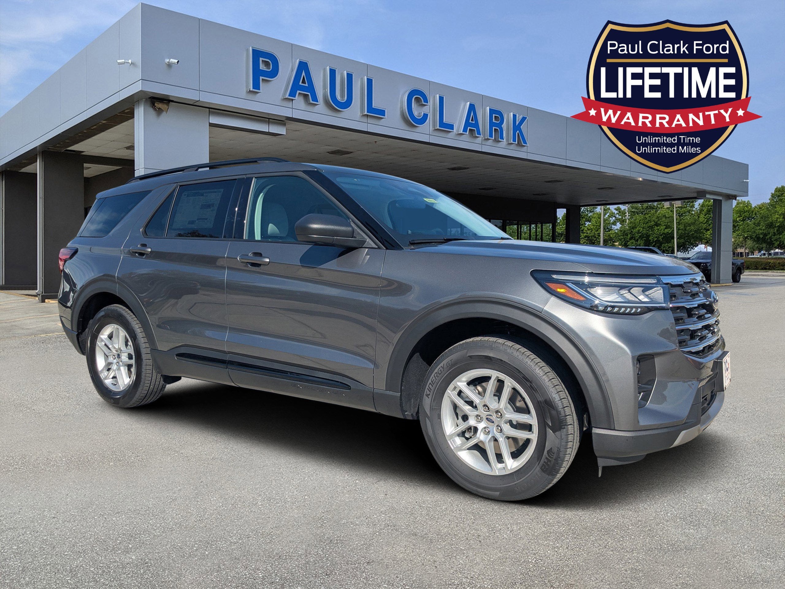 2026 Ford Explorer Active w/100A Pkg