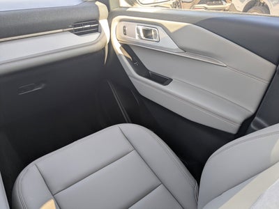 2026 Ford Explorer Active w/100A Pkg