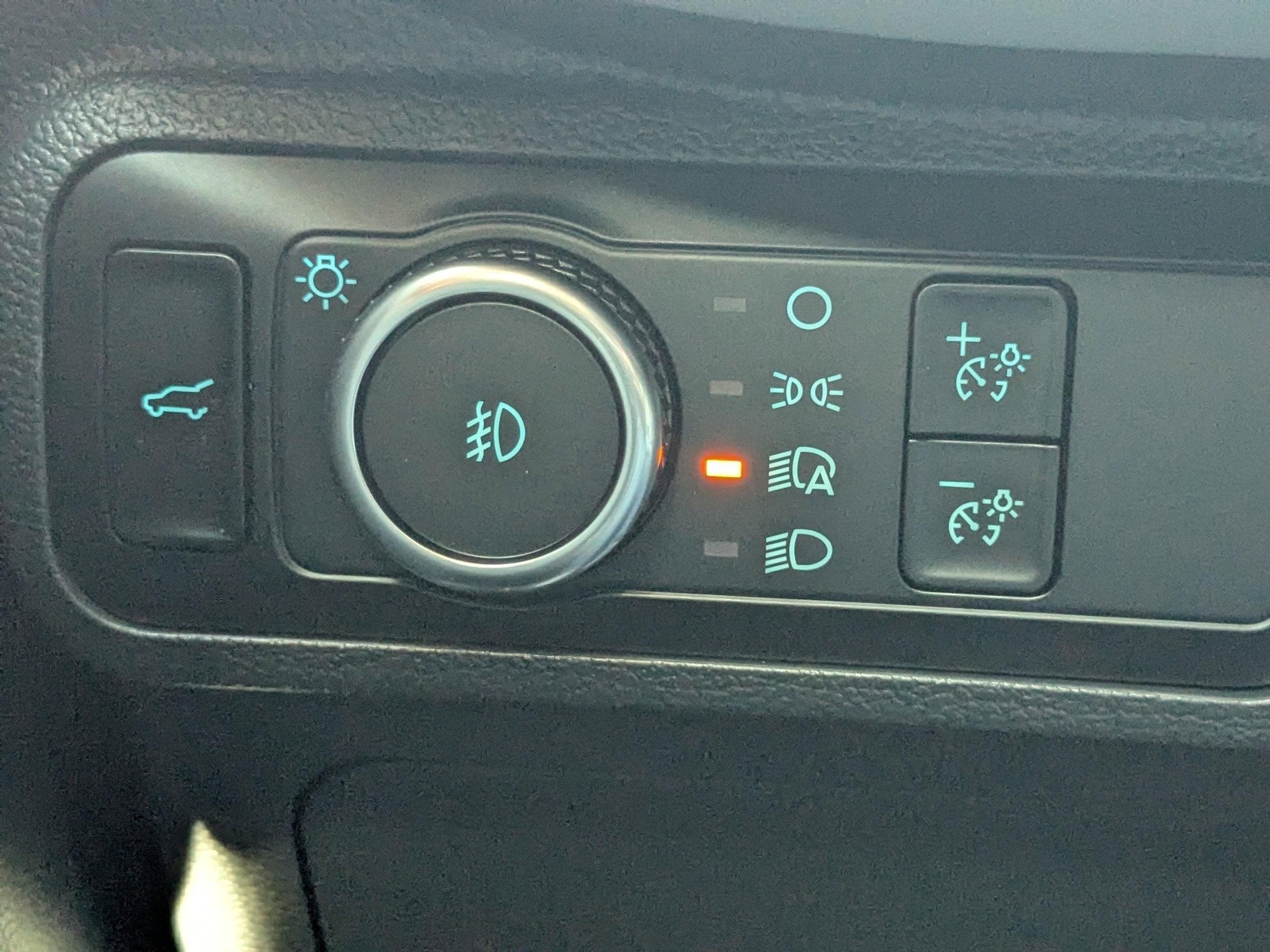 2026 Ford Explorer Active w/100A Pkg