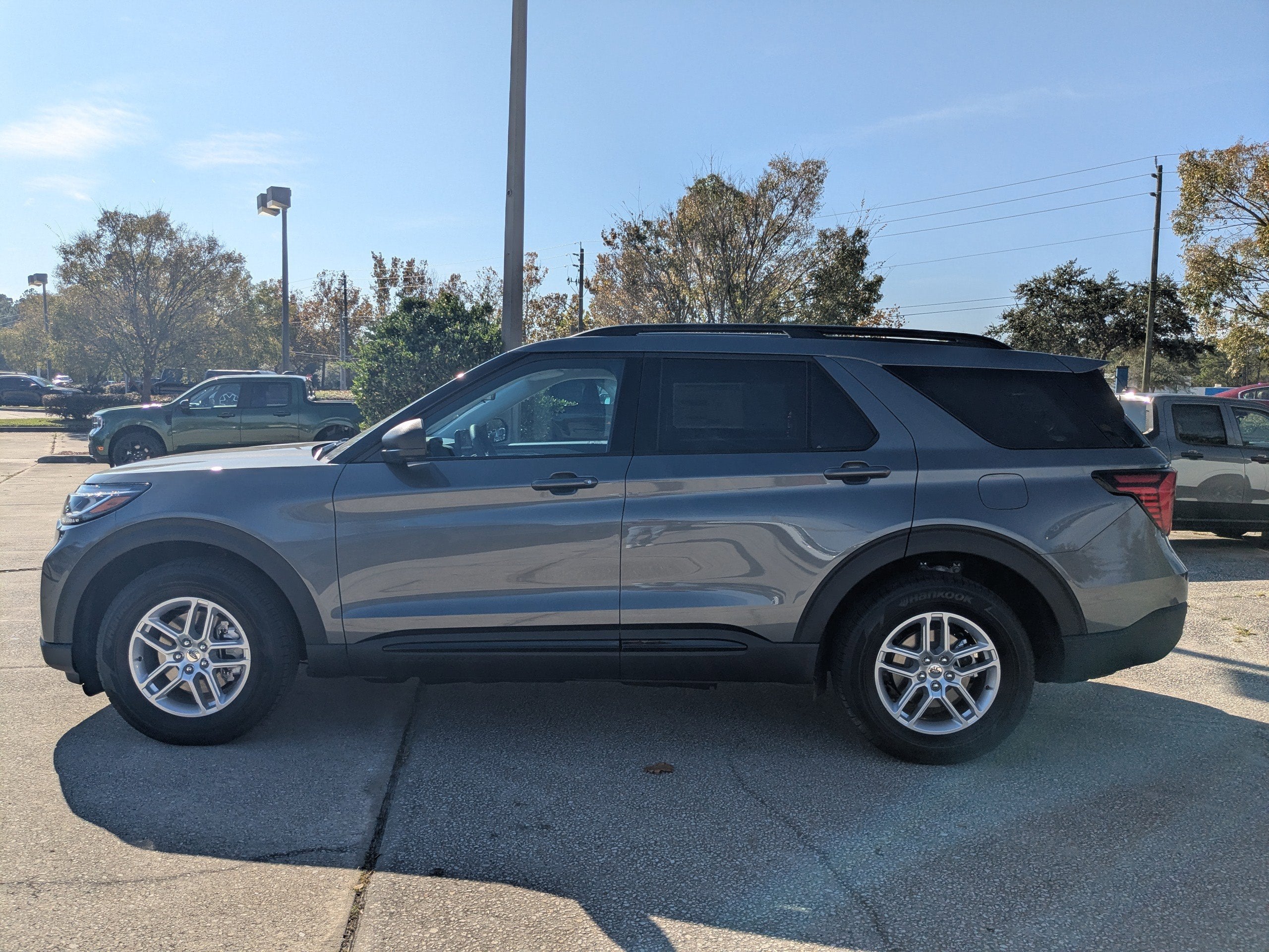 2026 Ford Explorer Active w/100A Pkg