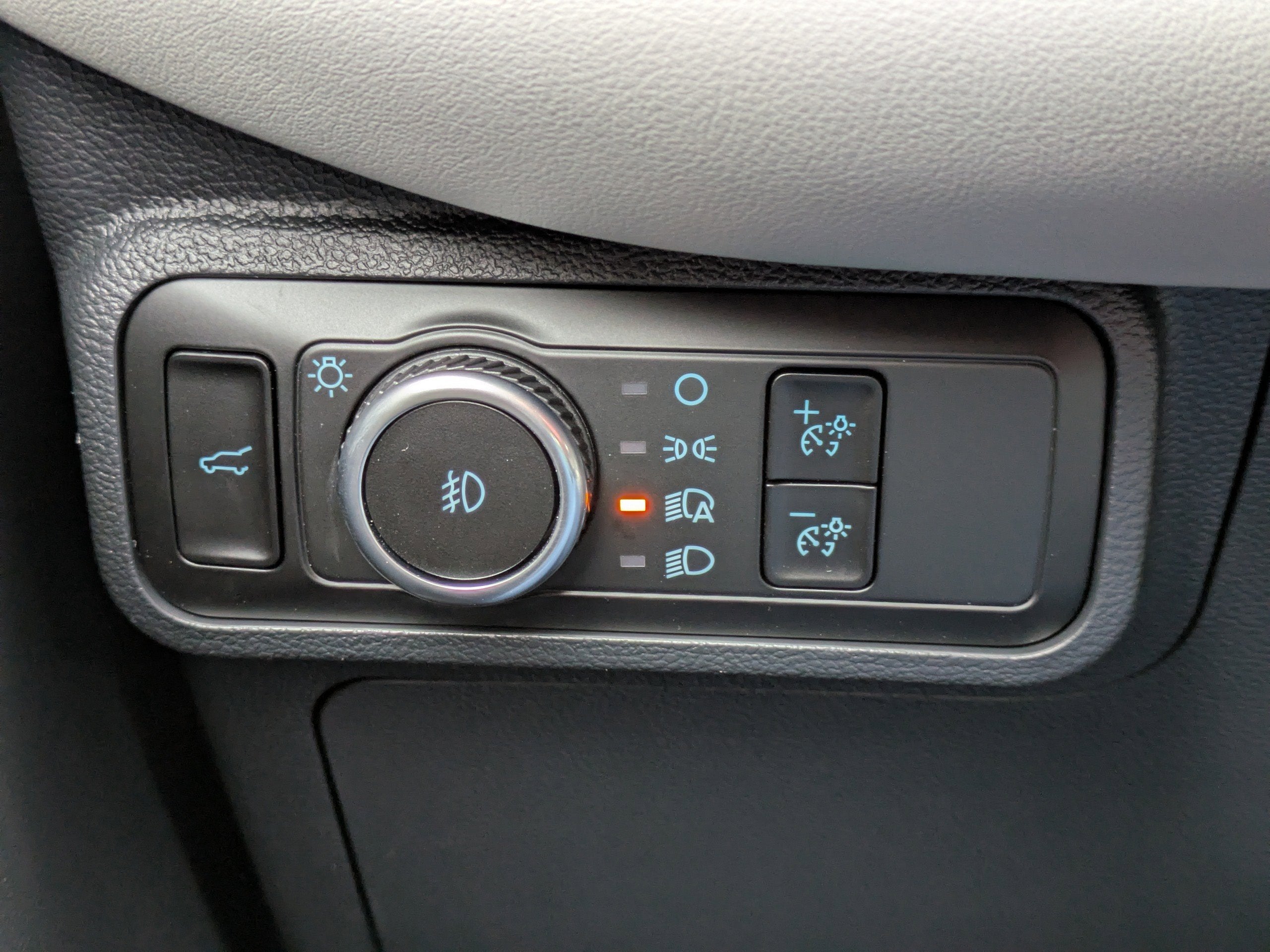 2026 Ford Explorer Active w/100A Pkg