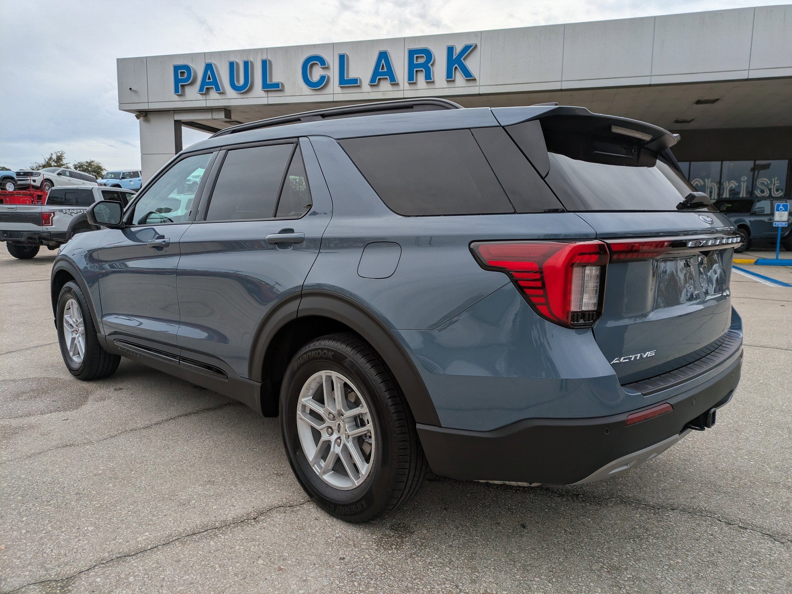 2026 Ford Explorer Active w/100A Pkg