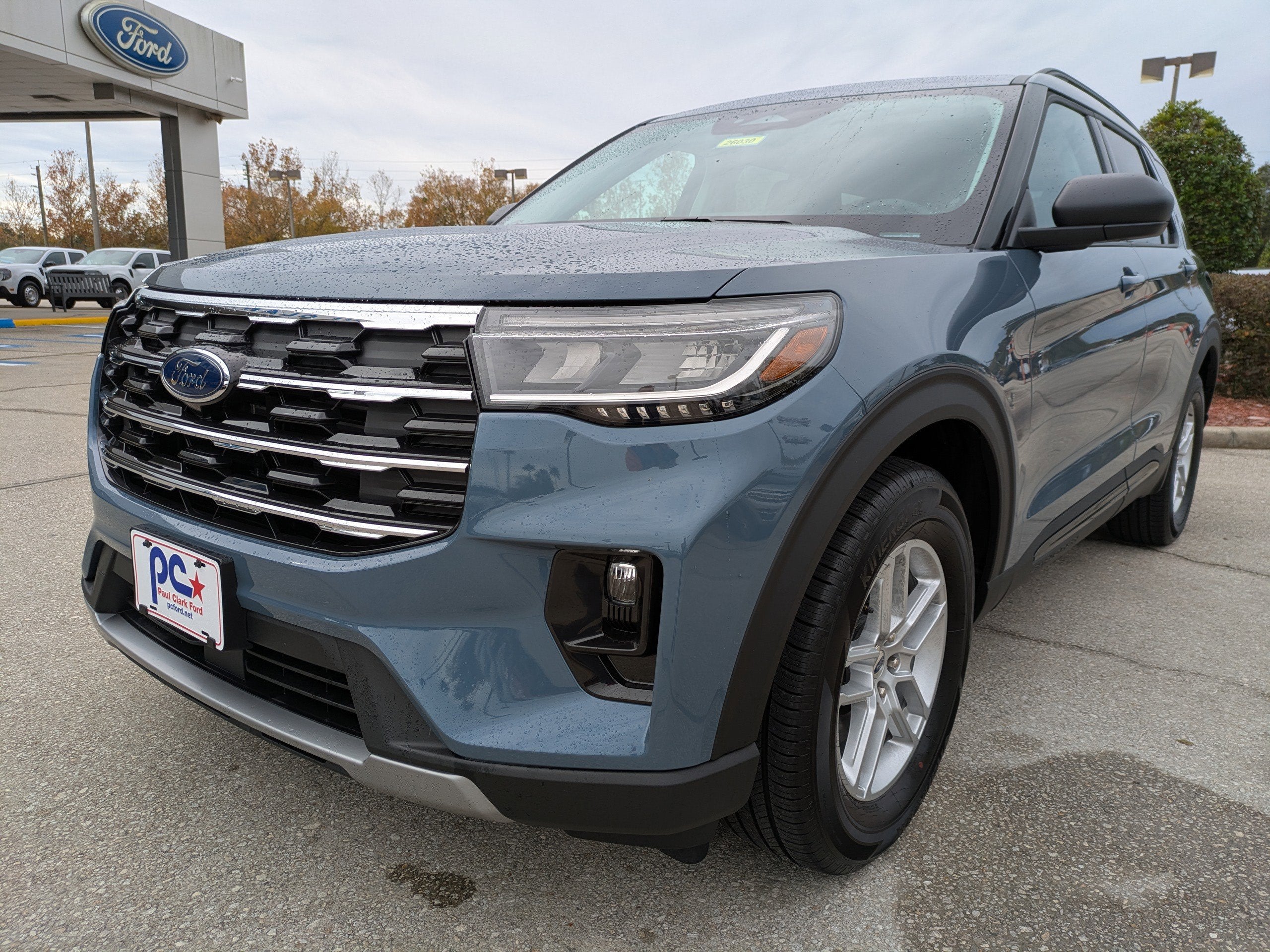 2026 Ford Explorer Active w/100A Pkg