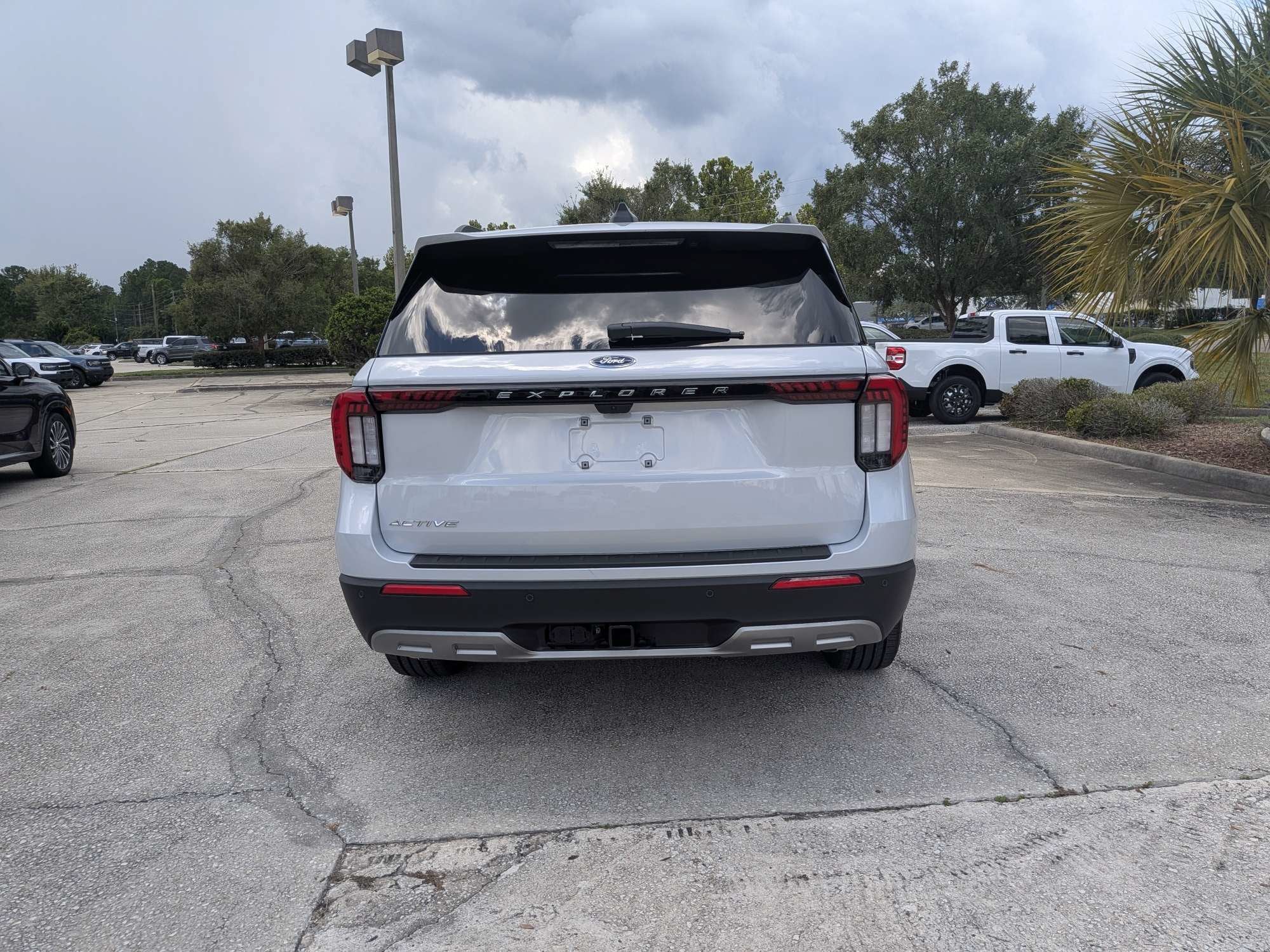 2026 Ford Explorer Active w/200A Pkg
