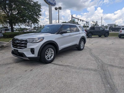2026 Ford Explorer Active w/200A Pkg